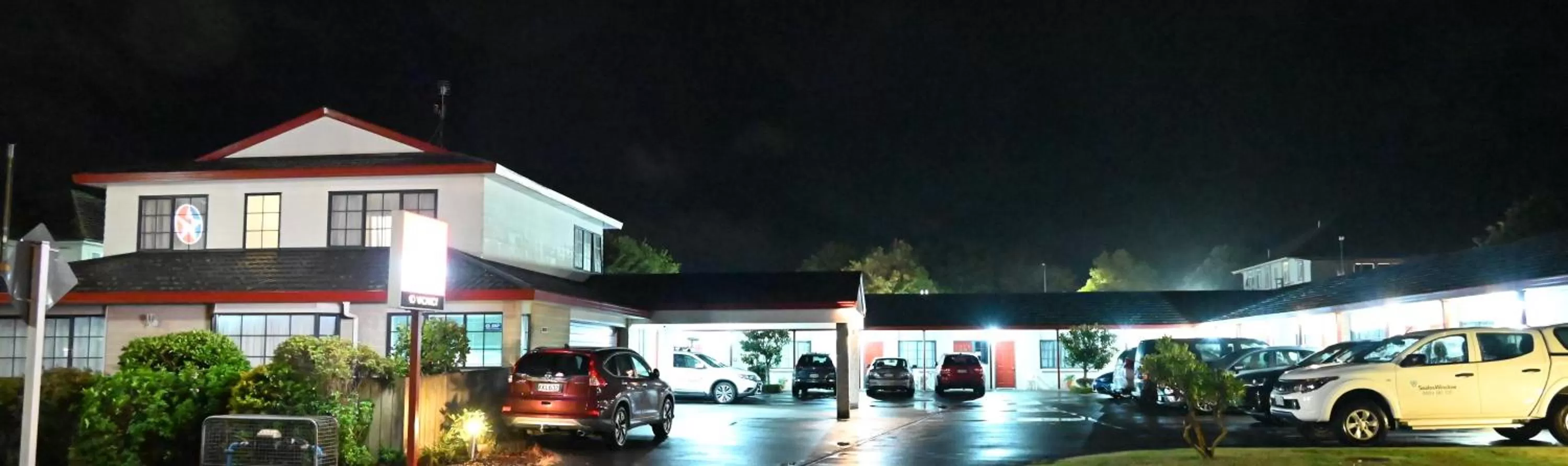 BK's Magnolia Motor Lodge