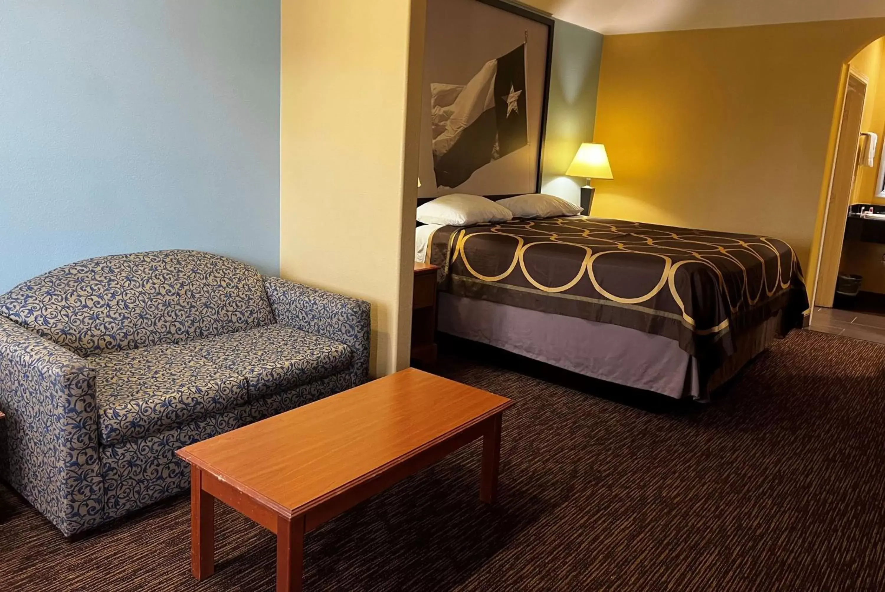 Photo of the whole room, Bed in Super 8 by Wyndham Montgomery/ Lake Conroe