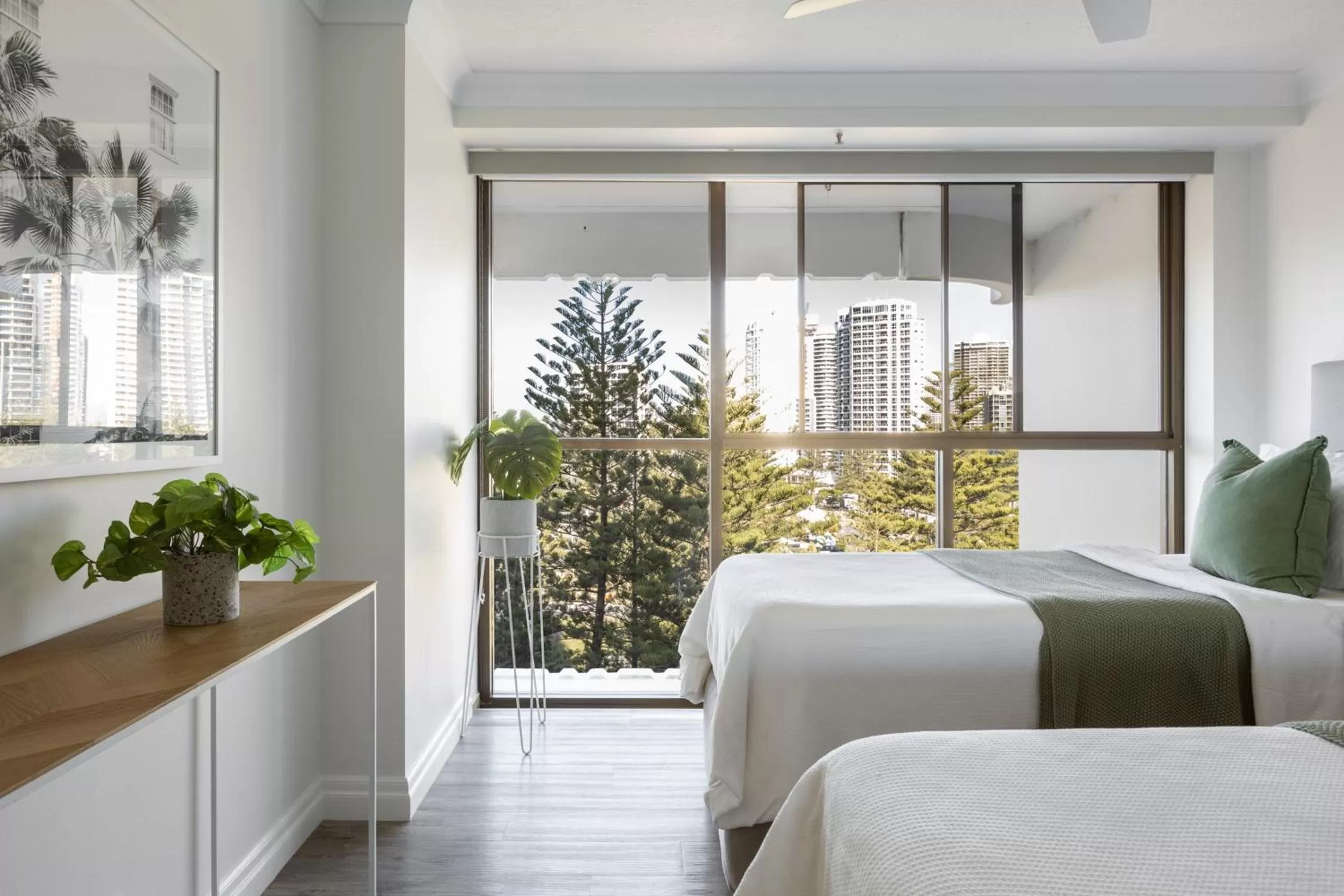 Bed in De Ville Apartments