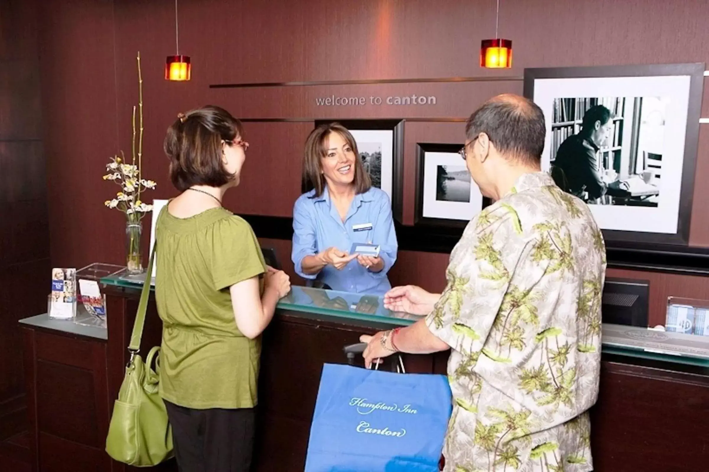 Lobby or reception in Hampton Inn & Suites Detroit-Canton Lobby or reception in Hampton Inn & Suites Detroit-Canton