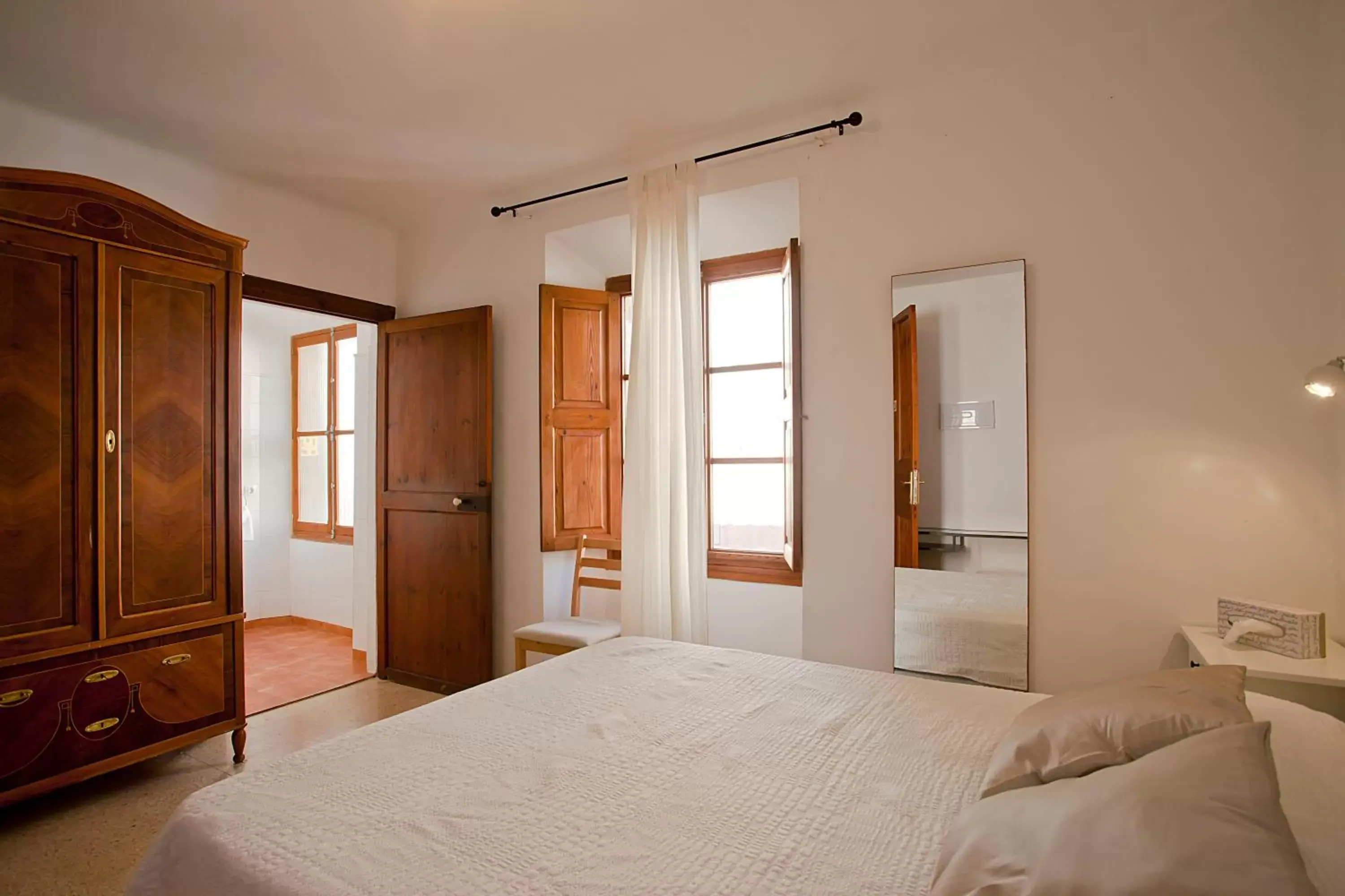 Bed in Can Moragues de Soller