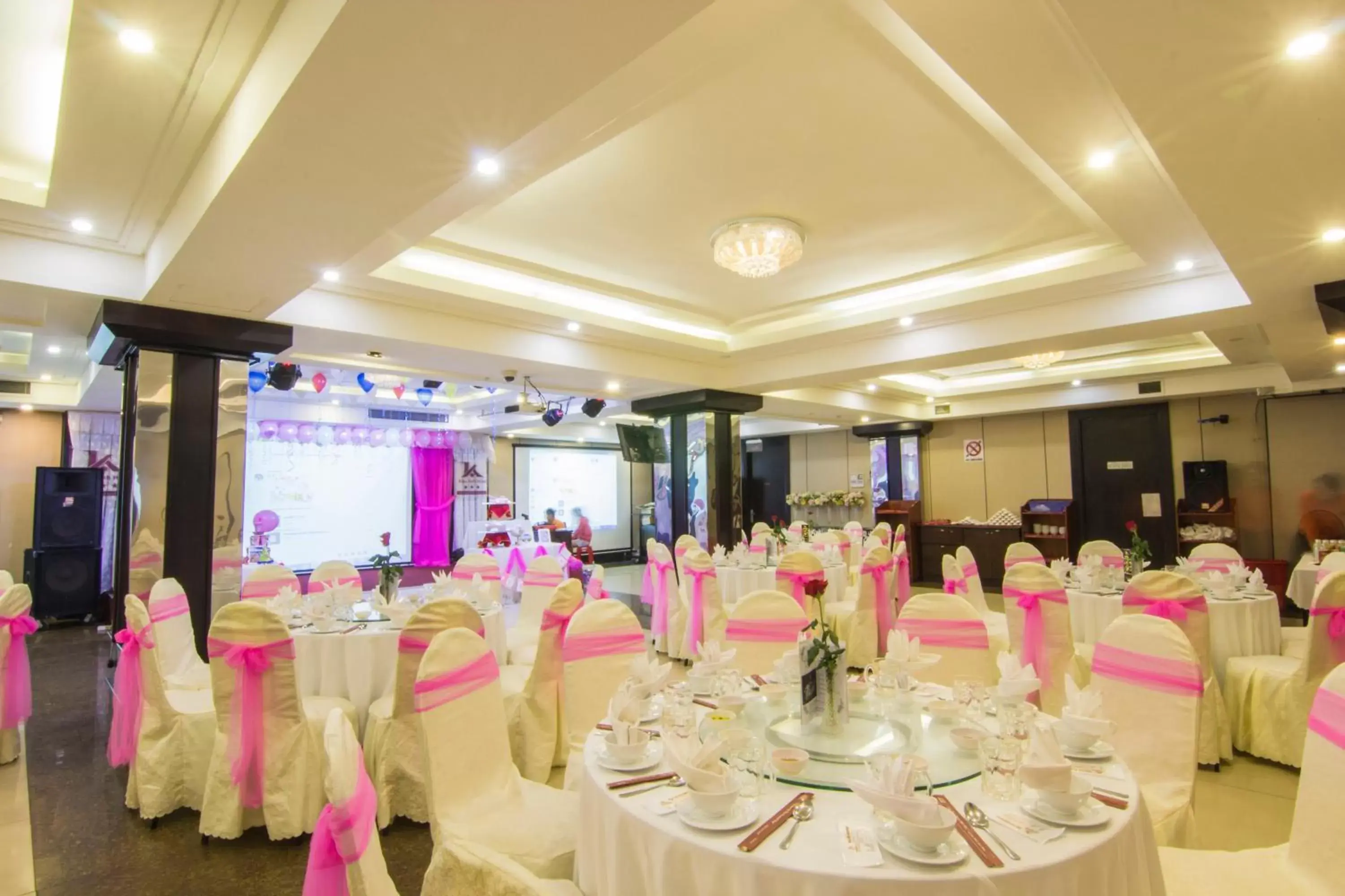 Banquet Facilities in Kieu Anh Hotel