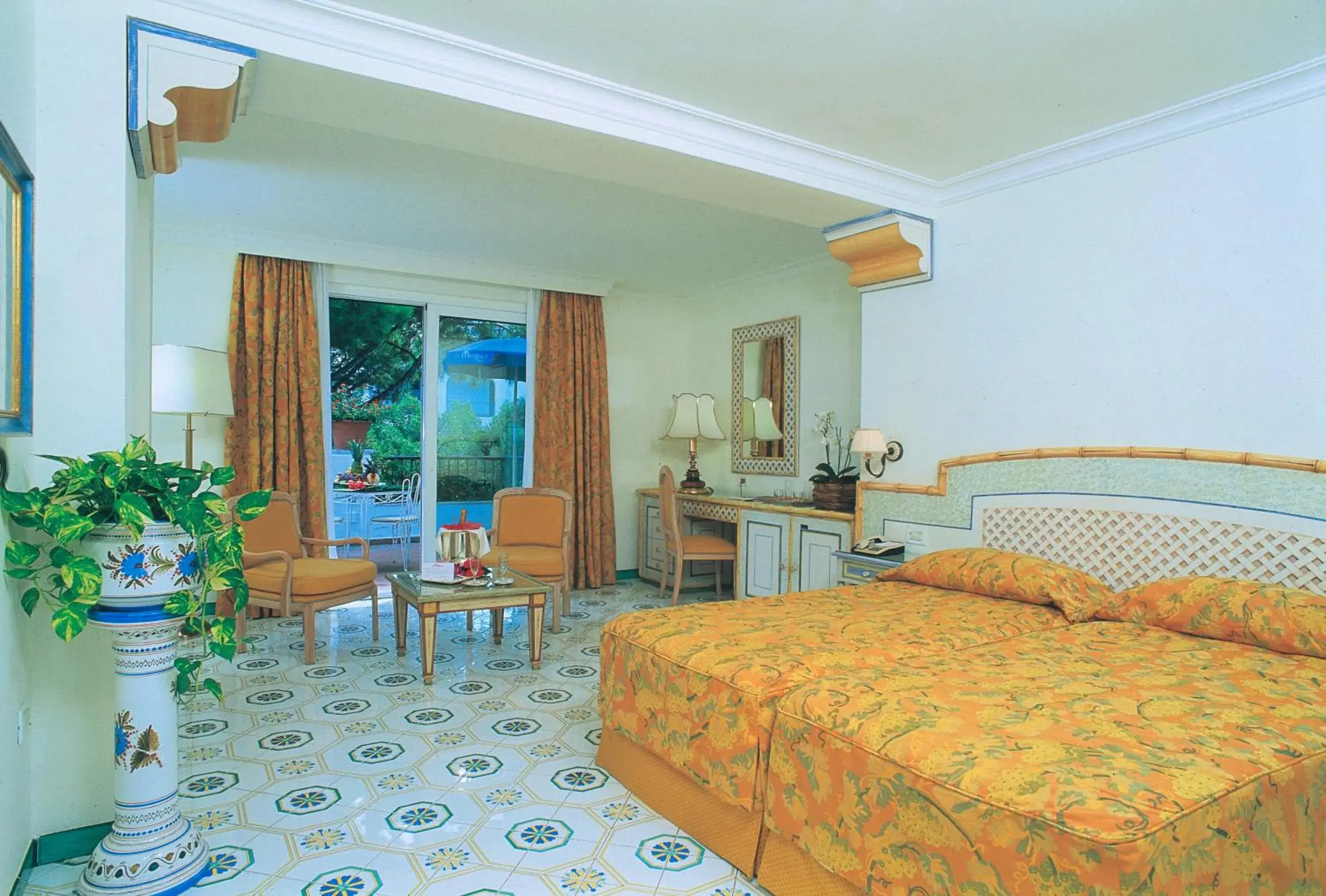 Bed in Grand Hotel Il Moresco