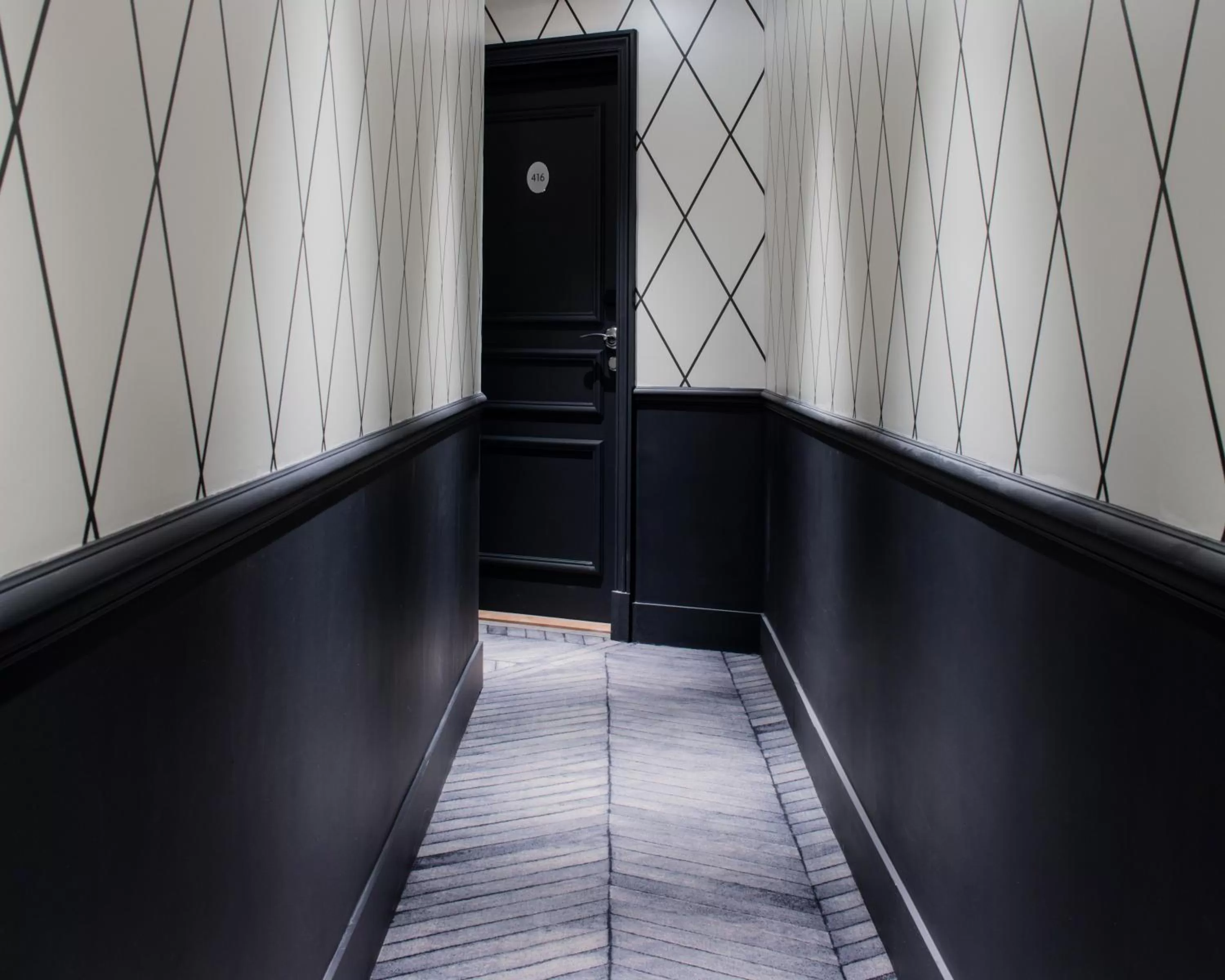 Decorative detail in Hotel Trinité Haussmann