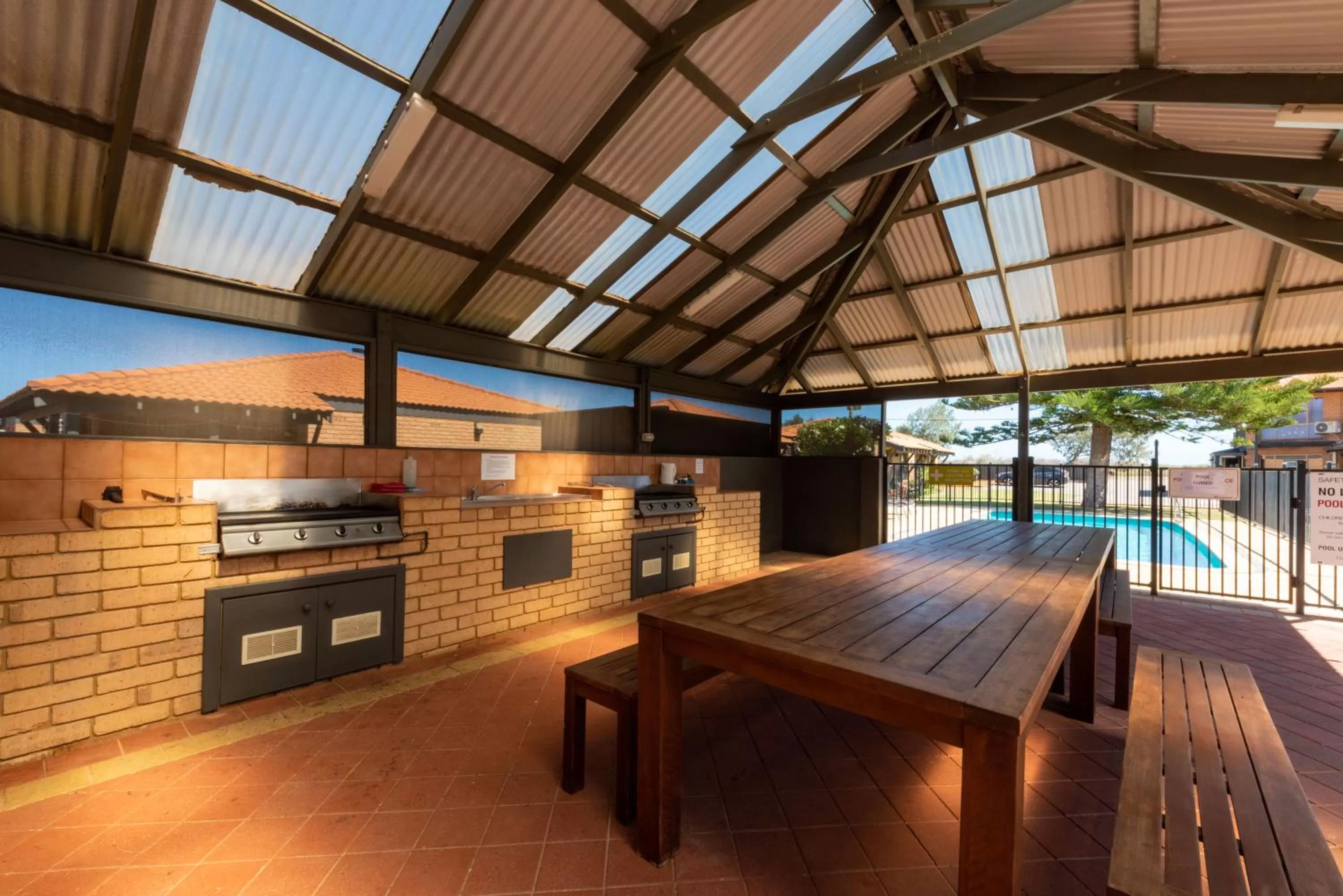 BBQ facilities in Geraldton's Ocean West Holiday Units & Short Stay Accommodation