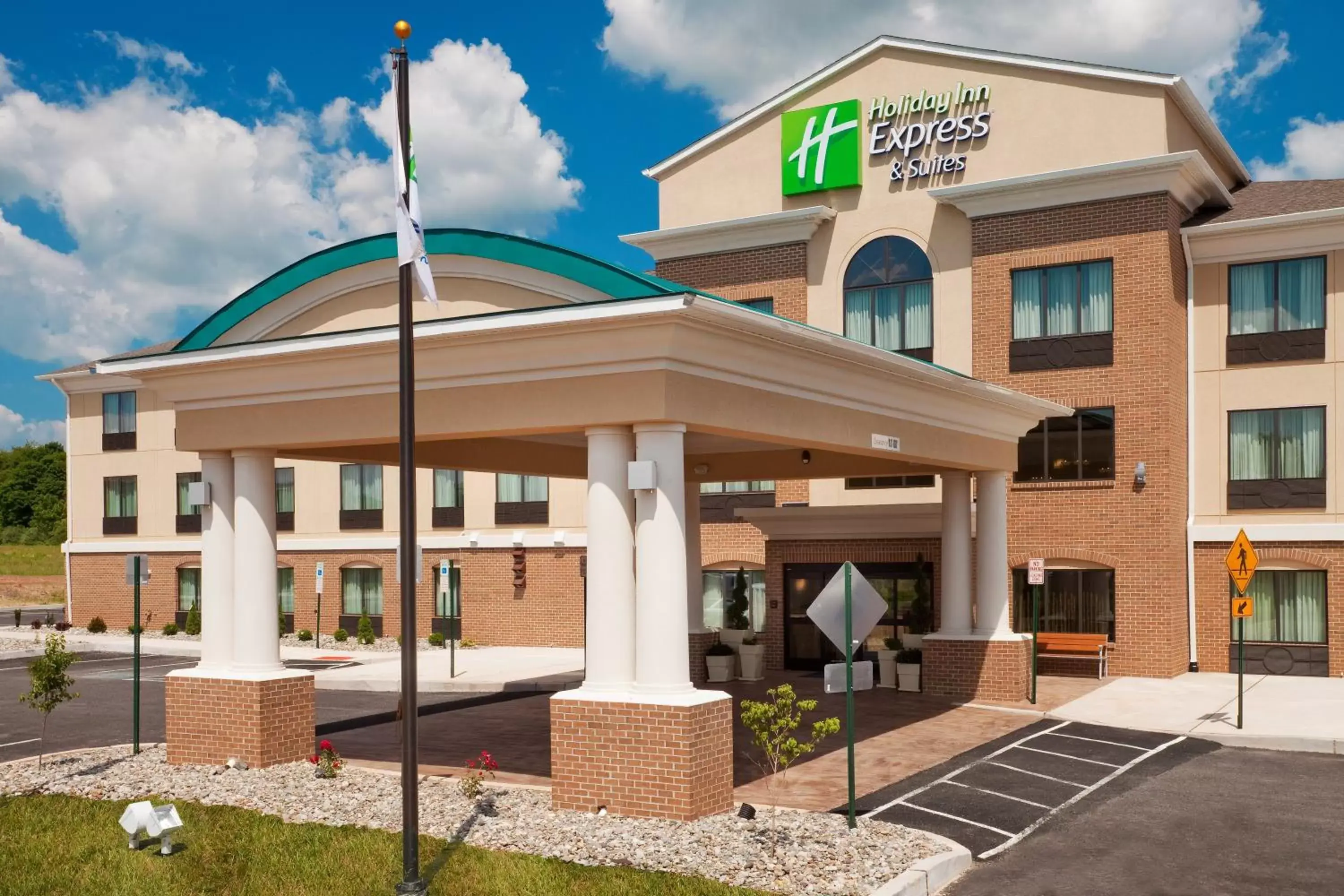 Property Building in Holiday Inn Express and Suites Limerick-Pottstown, an IHG Hotel