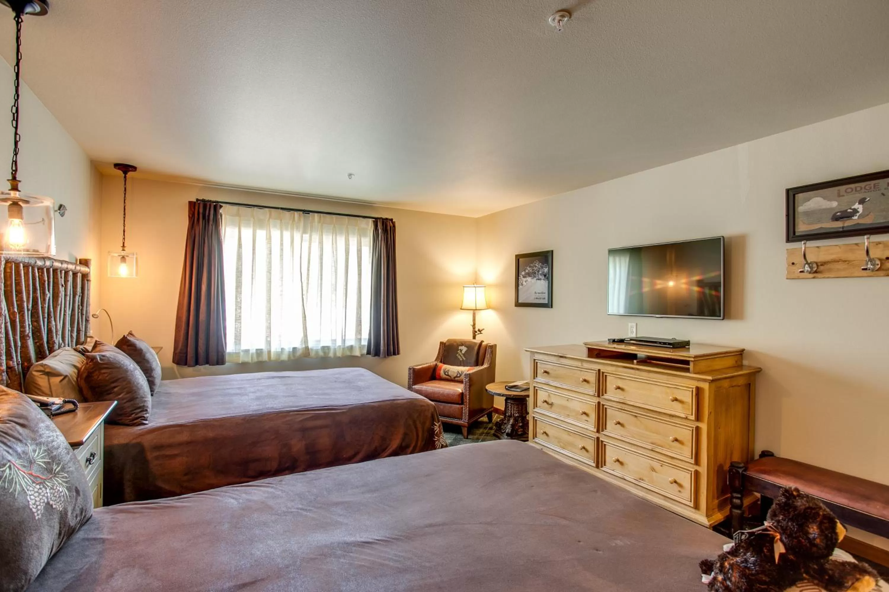 Deluxe Double Room with Mountain View in Bavarian Lodge