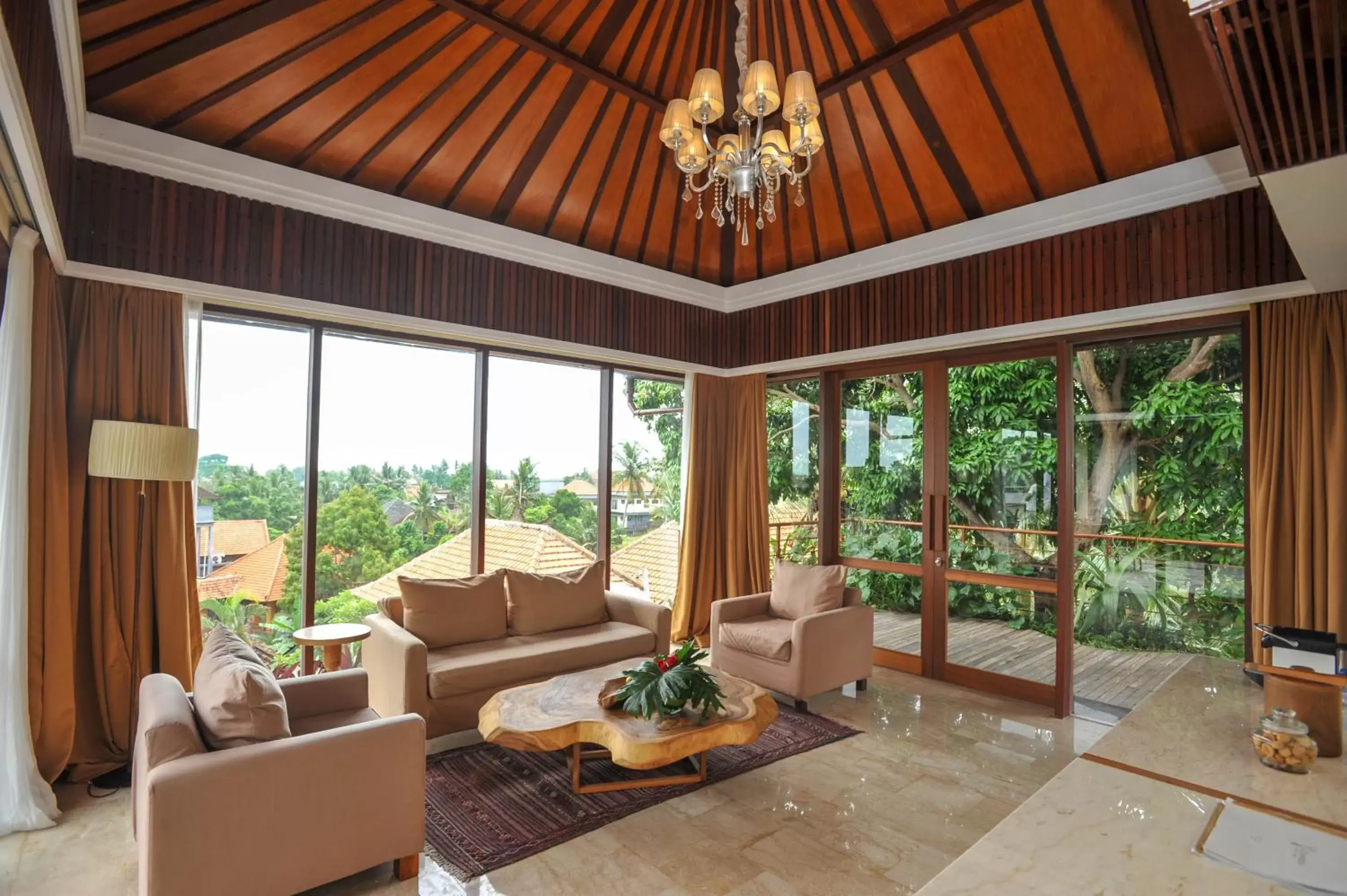 Living room, Seating Area in Komaneka at Rasa Sayang Ubud