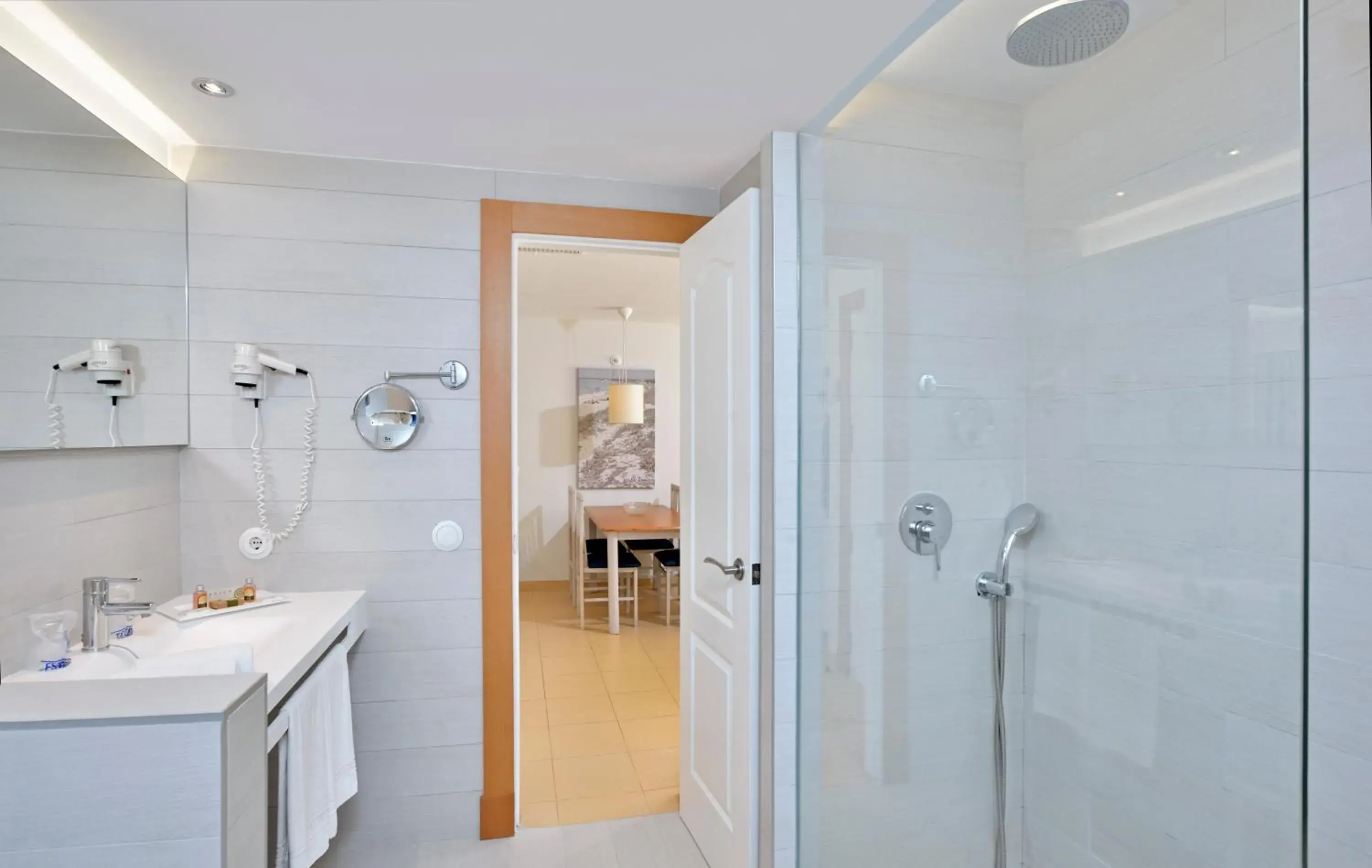 Shower, Bathroom in Aparthotel Isla De Cabrera