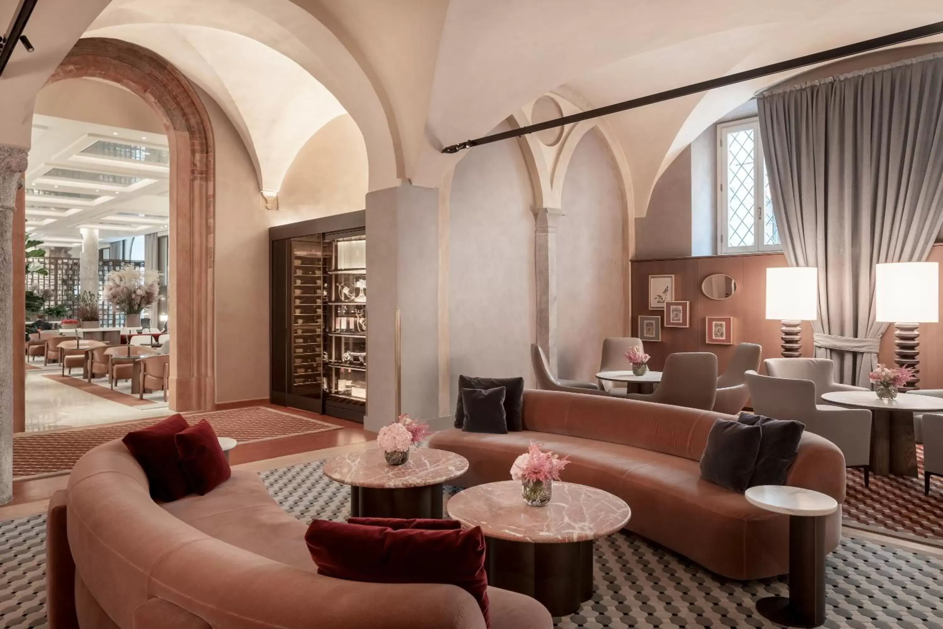 Lounge or bar, Seating Area in Four Seasons Hotel Milano