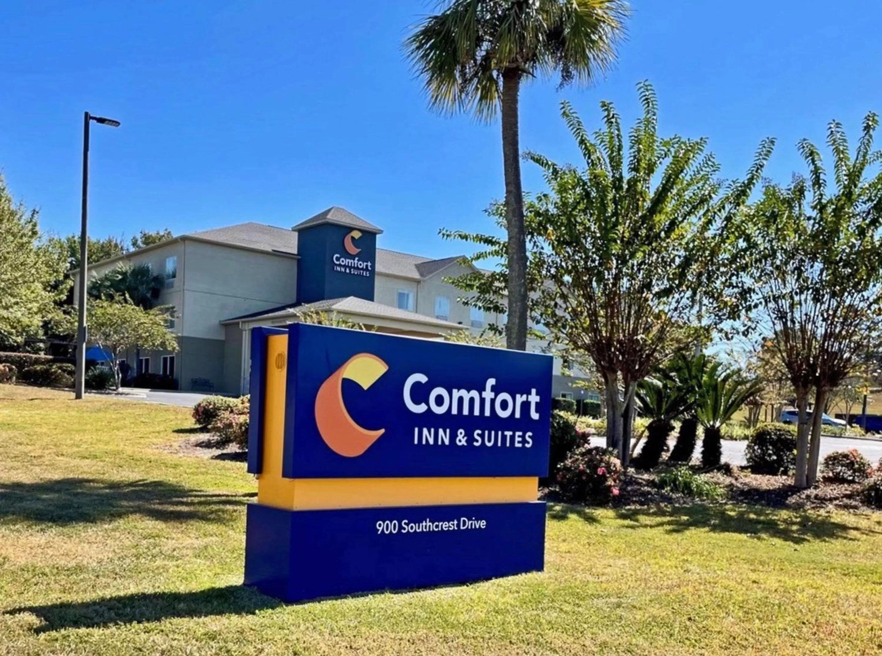 Comfort Inn & Suites