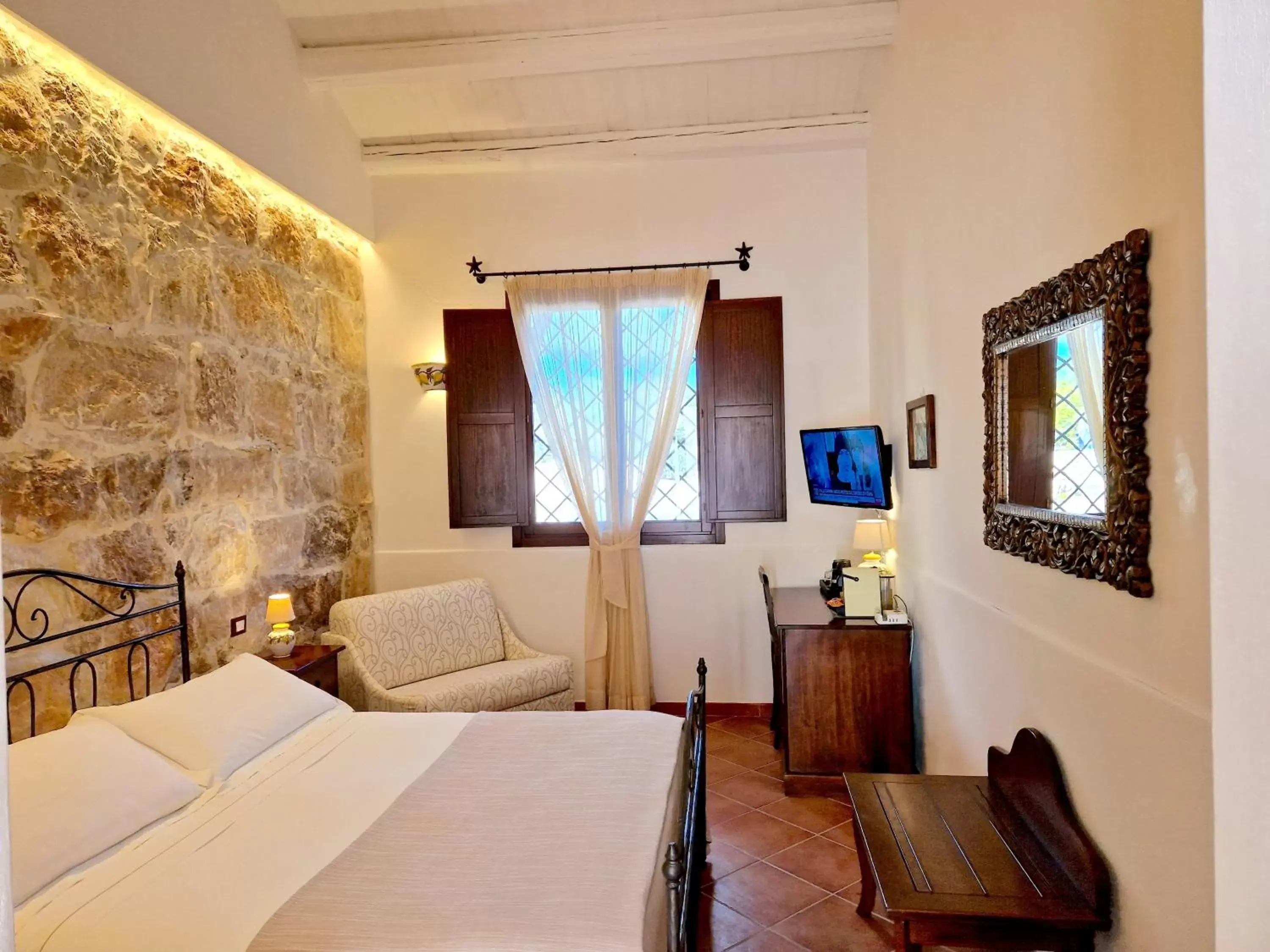 Photo of the whole room, Bed in Hotel La Corte Del Sole