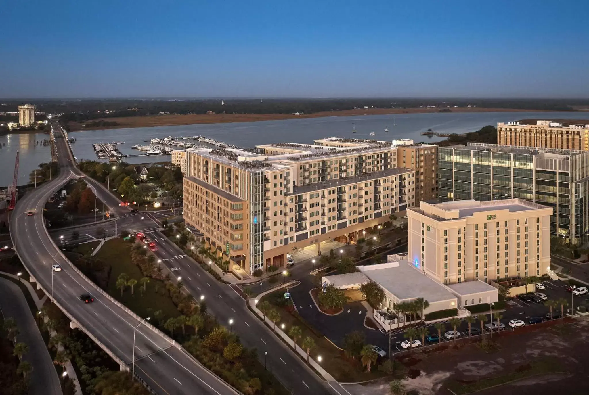 Property building, Bird's-eye View in Holiday Inn Express & Suites Charleston DWTN -Westedge, an IHG Hotel