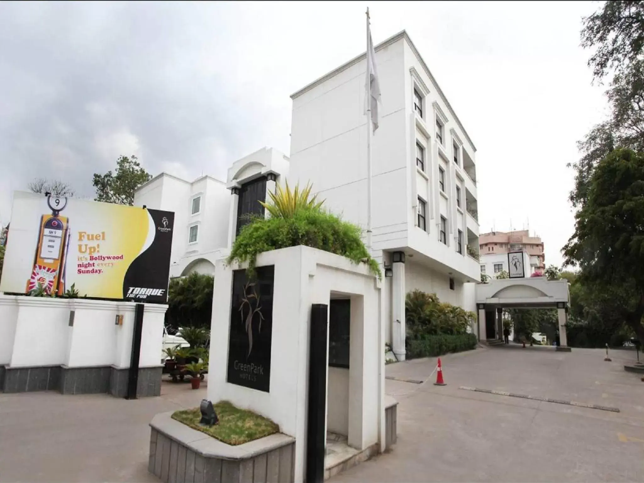 Facade/entrance in Greenpark Hyderabad Facade/entrance in Greenpark Hyderabad