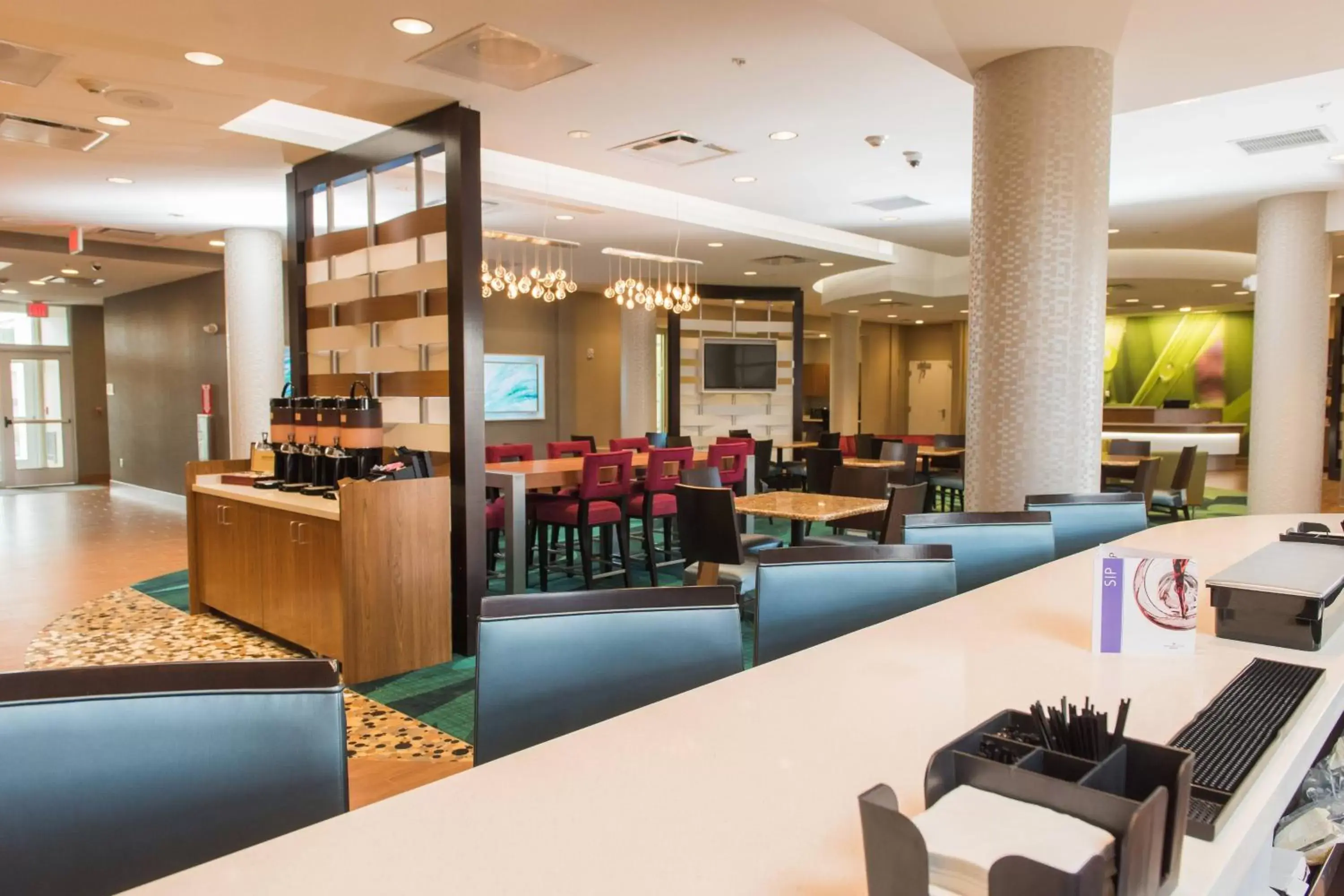 Restaurant/Places to Eat in SpringHill Suites by Marriott Buffalo Airport