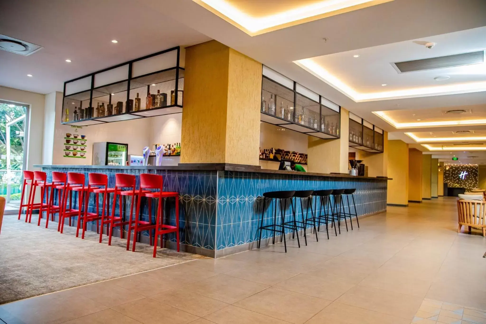Lounge or bar, Lounge/Bar in Holiday Inn - Lusaka, an IHG Hotel