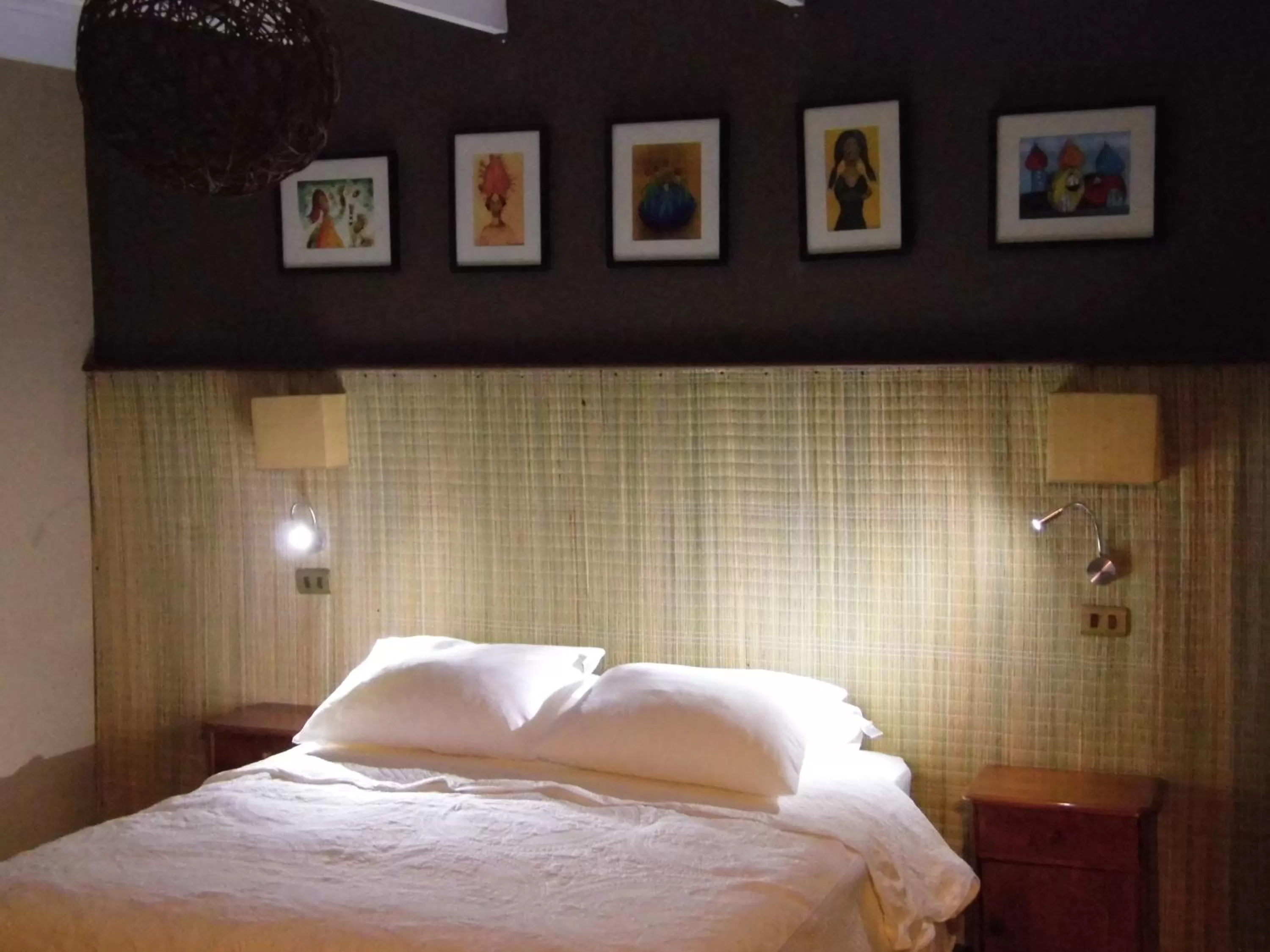 Bedroom, Bed in Hotel Pat'ta Hoiri