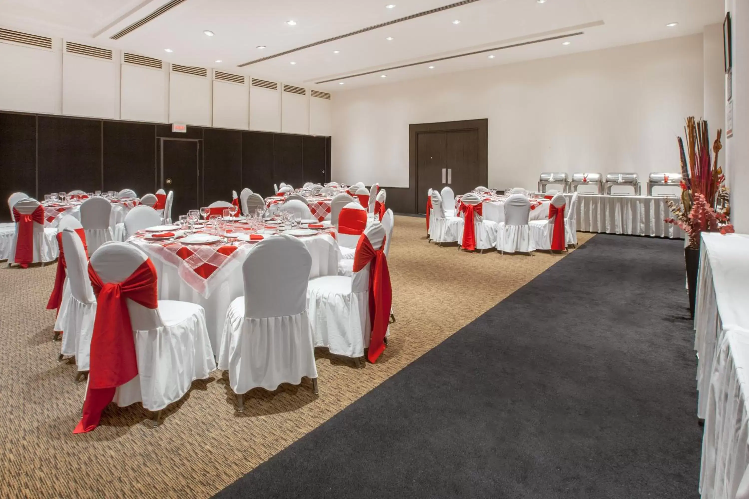 Meeting/conference room, Banquet Facilities in Crowne Plaza Toluca - Lancaster, an IHG Hotel