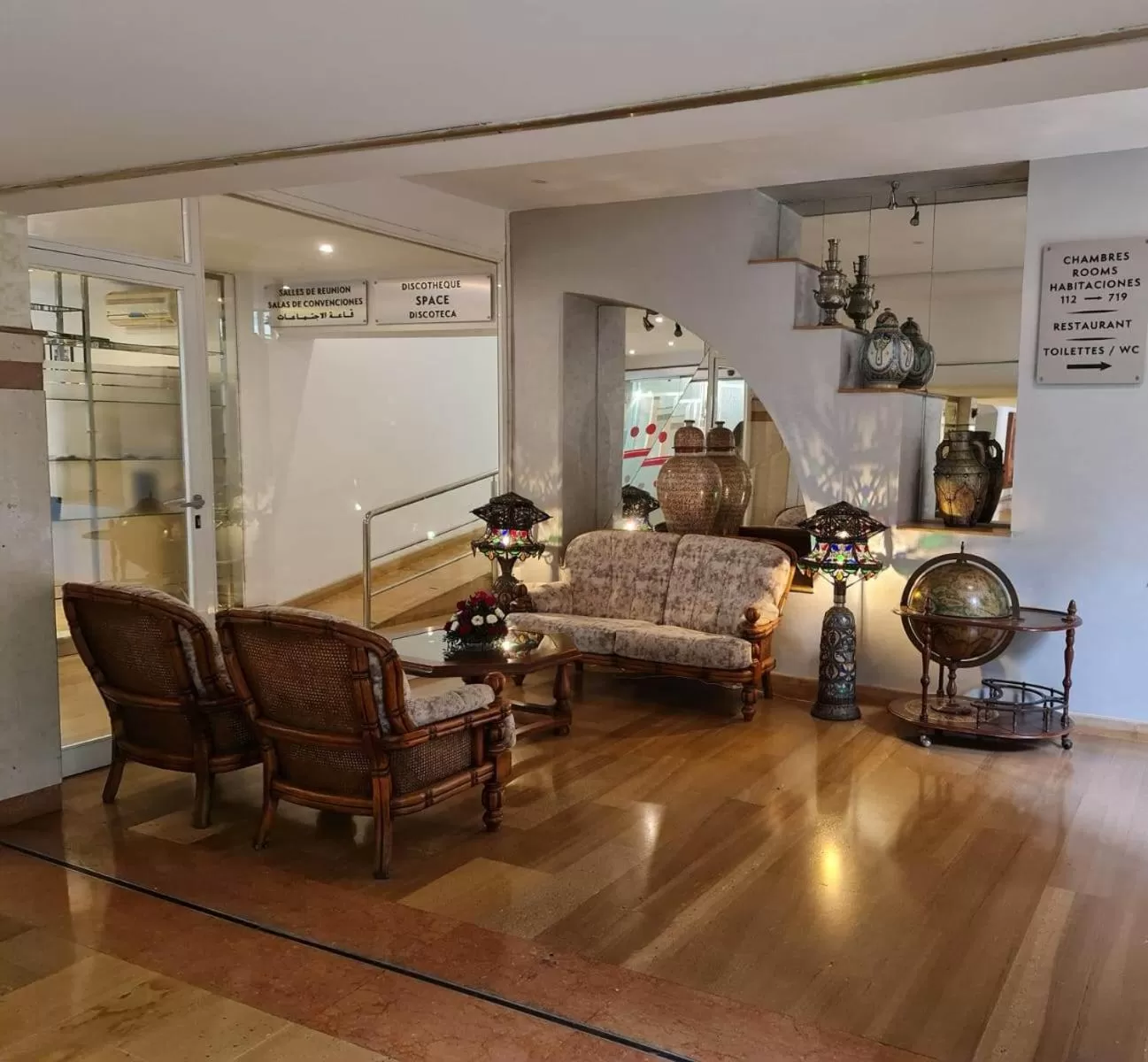 Lobby or reception in El Oumnia Puerto & Spa