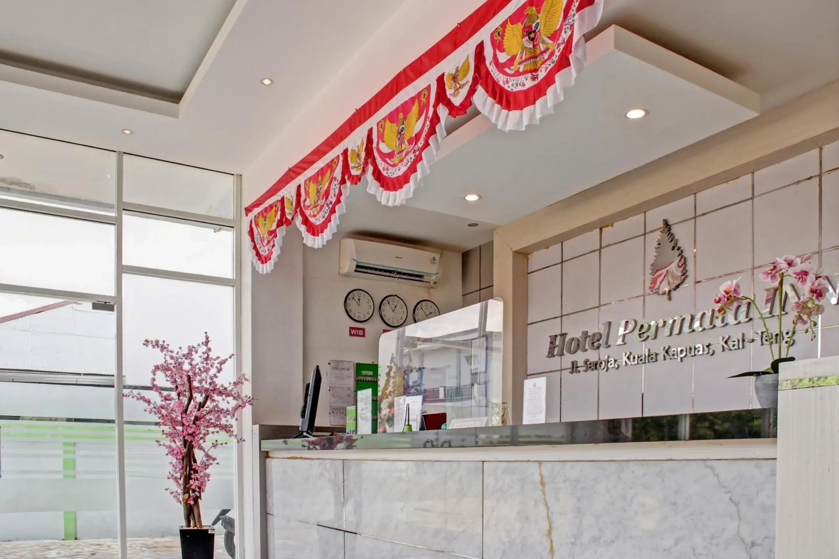 Lobby or reception, Lobby/Reception in OYO 90112 Hotel Permata Inn