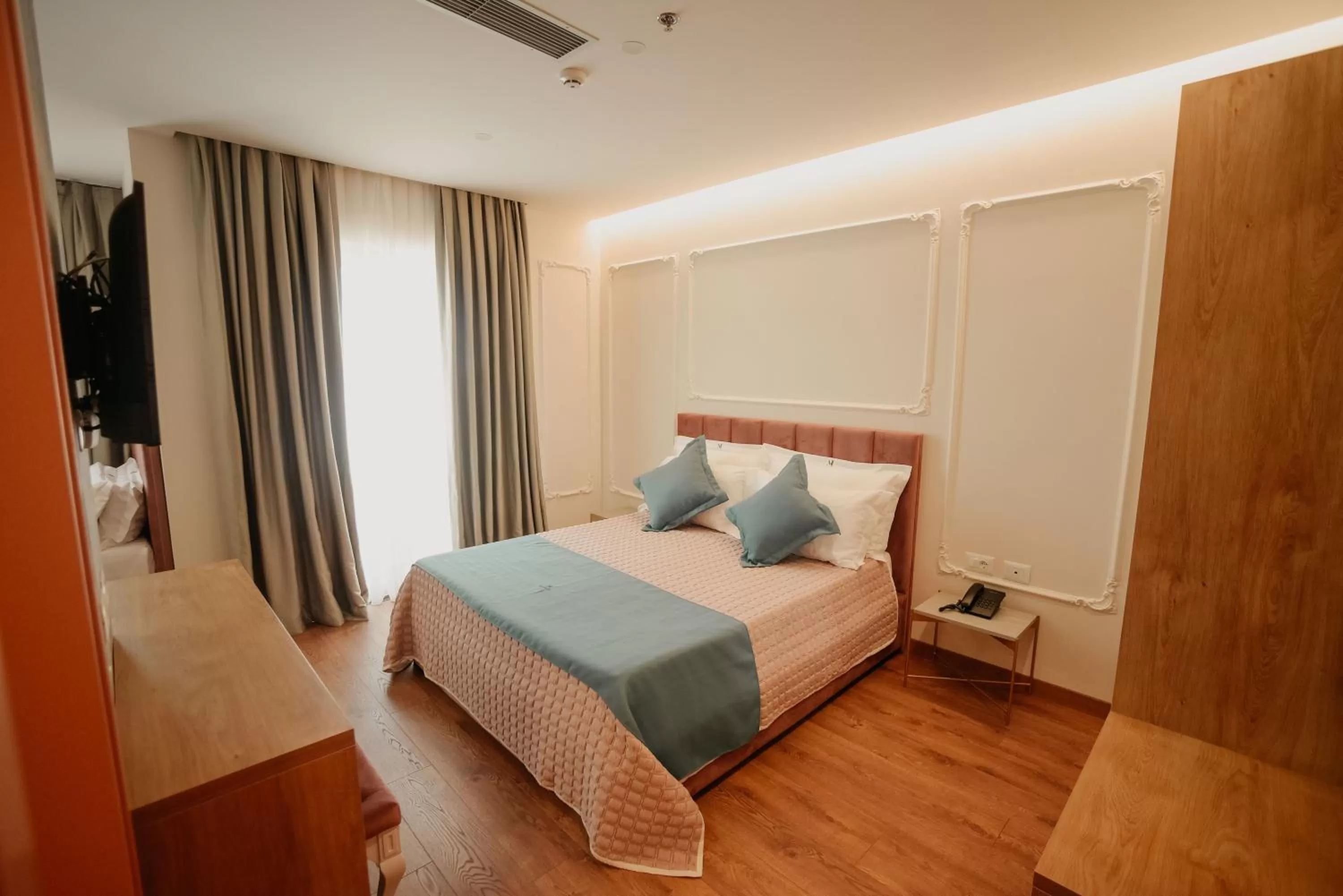 Bed in Martiness Hotel Durres