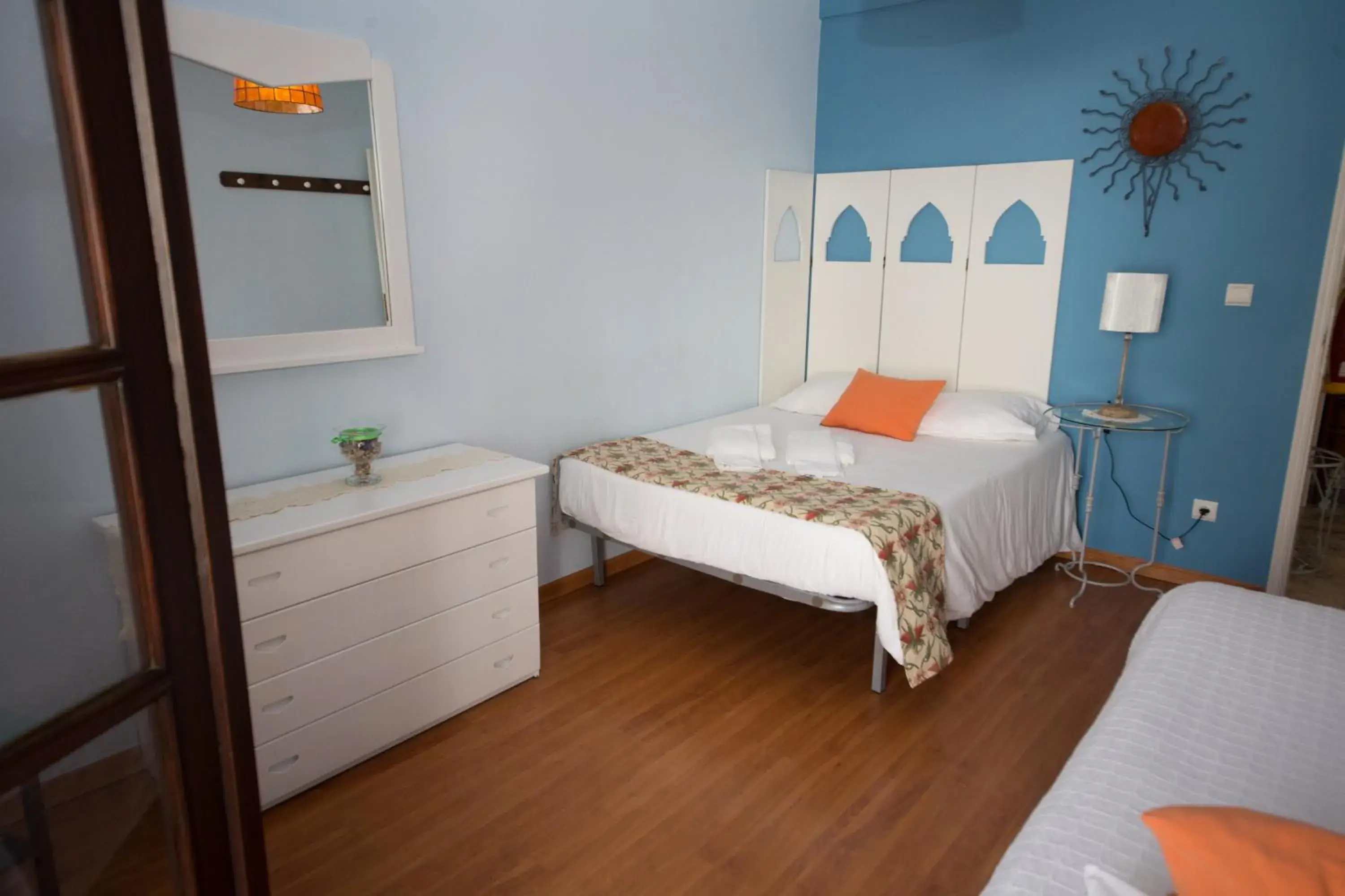 Bed in Ericeira Chill Hill Hostel & Private Rooms - Peach Garden