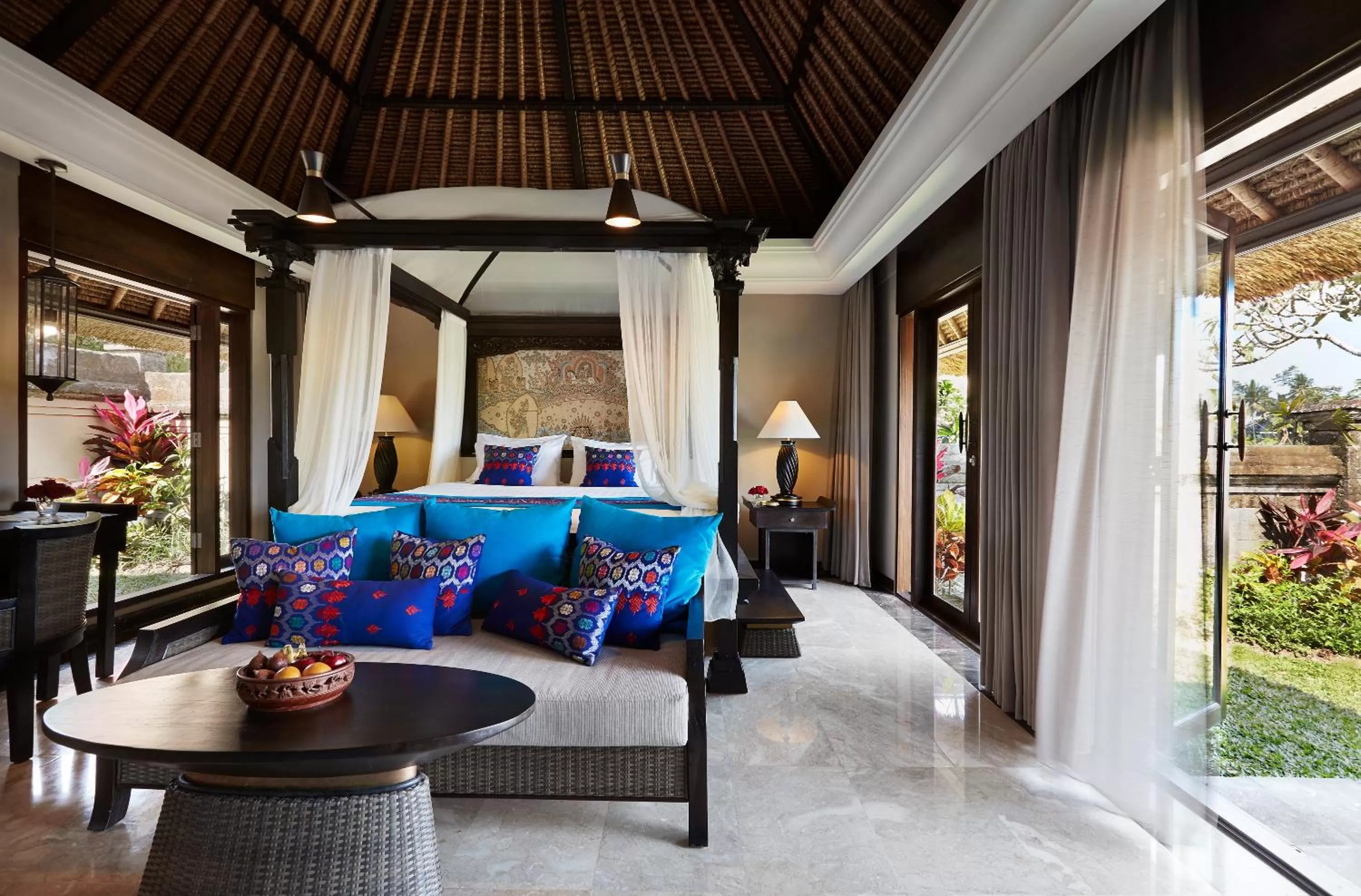 Garden, Bed in Kamandalu Ubud