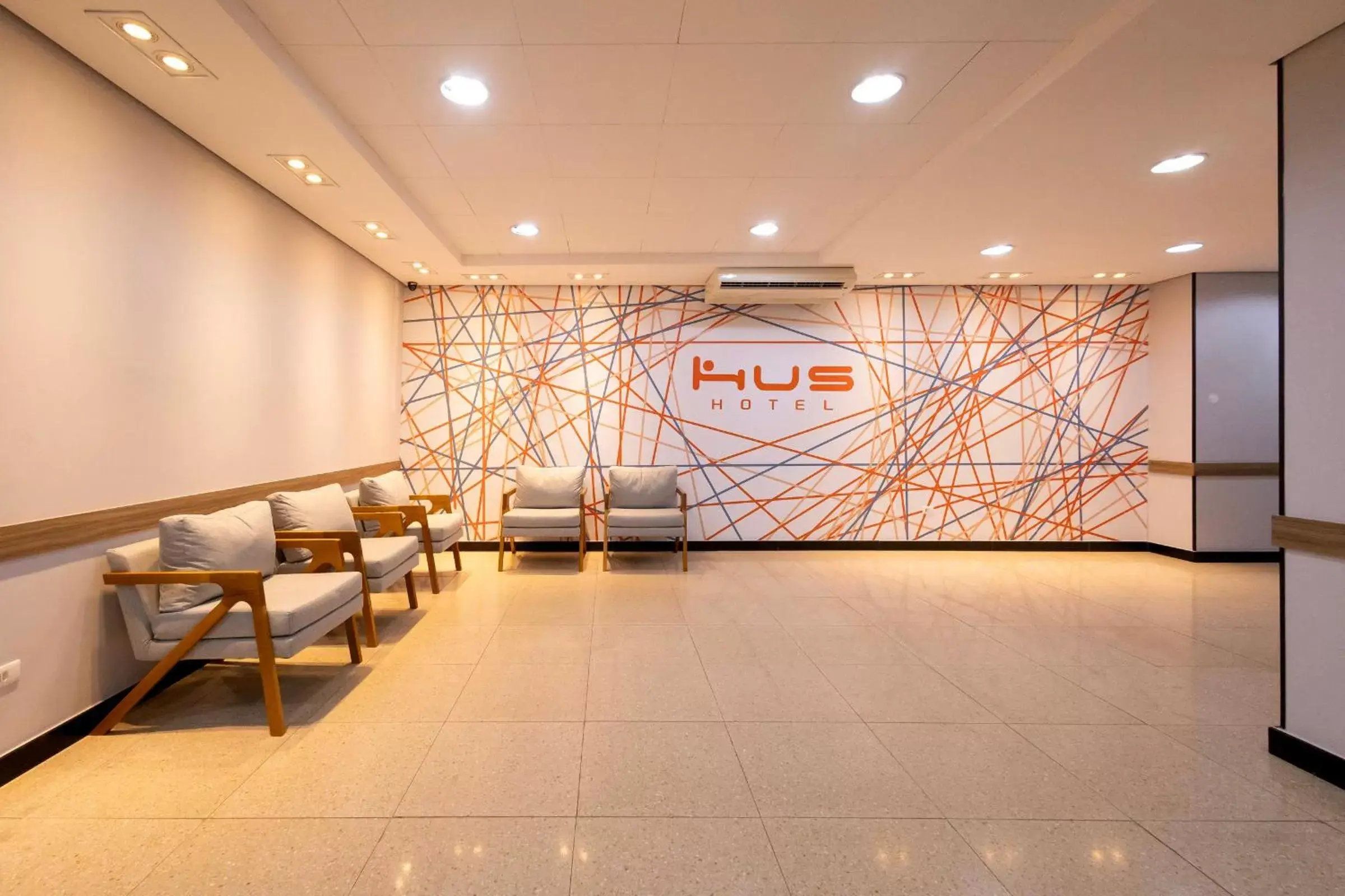 Lobby or reception in Ibis Budget Maringa