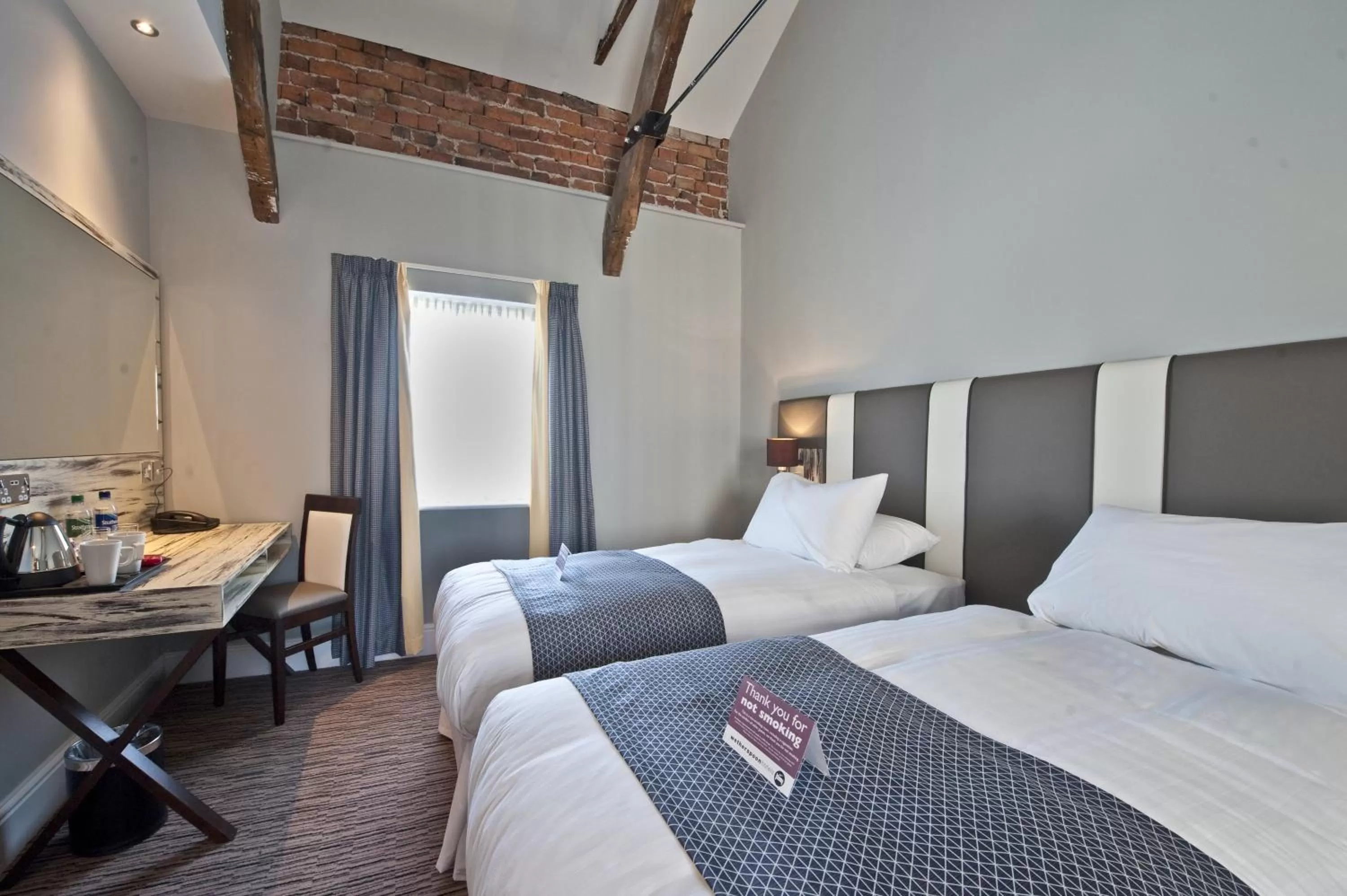 Photo of the whole room, Bed in The Red Lion Wetherspoon