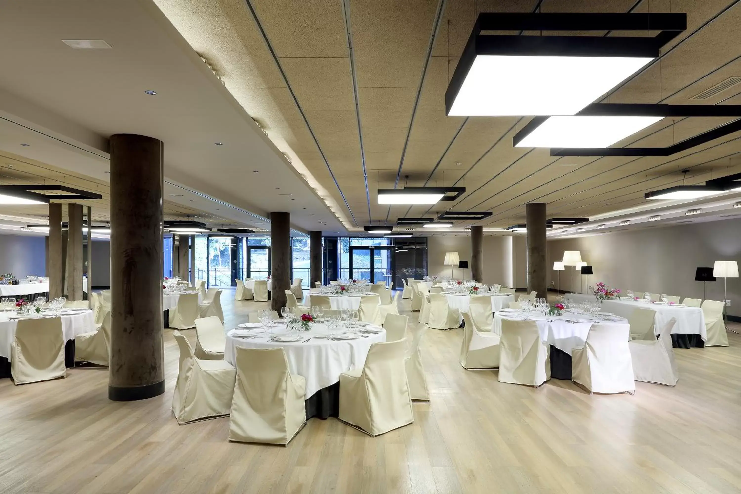 Banquet/Function facilities, Banquet Facilities in Occidental Bilbao