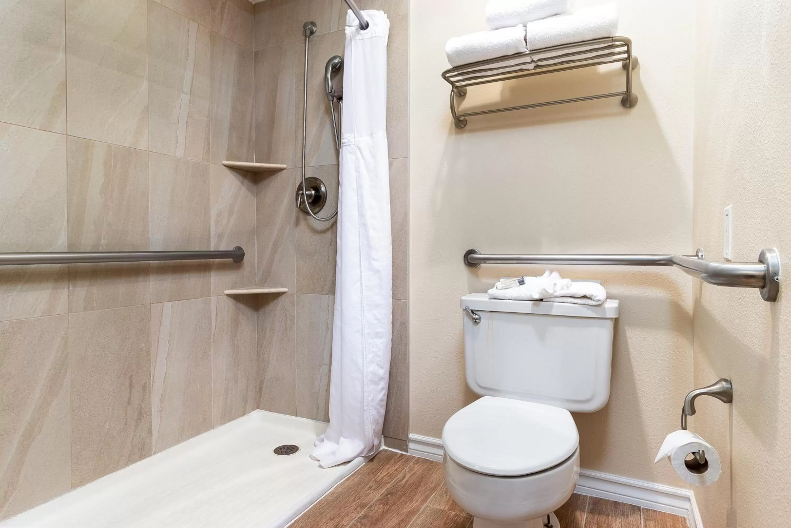 Chase Suite Hotel Newark Fremont