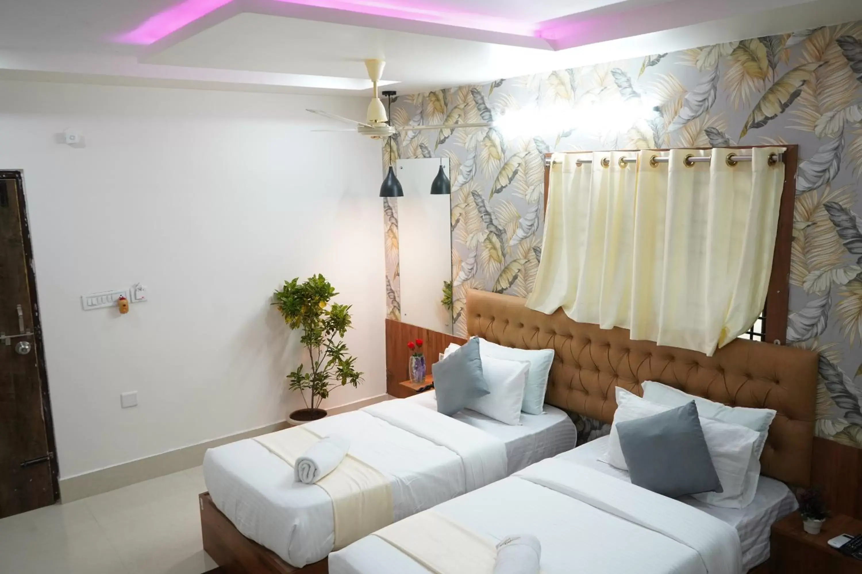 Bed in Homey Meadows - Beach Area Bed in Homey Meadows - Beach Area