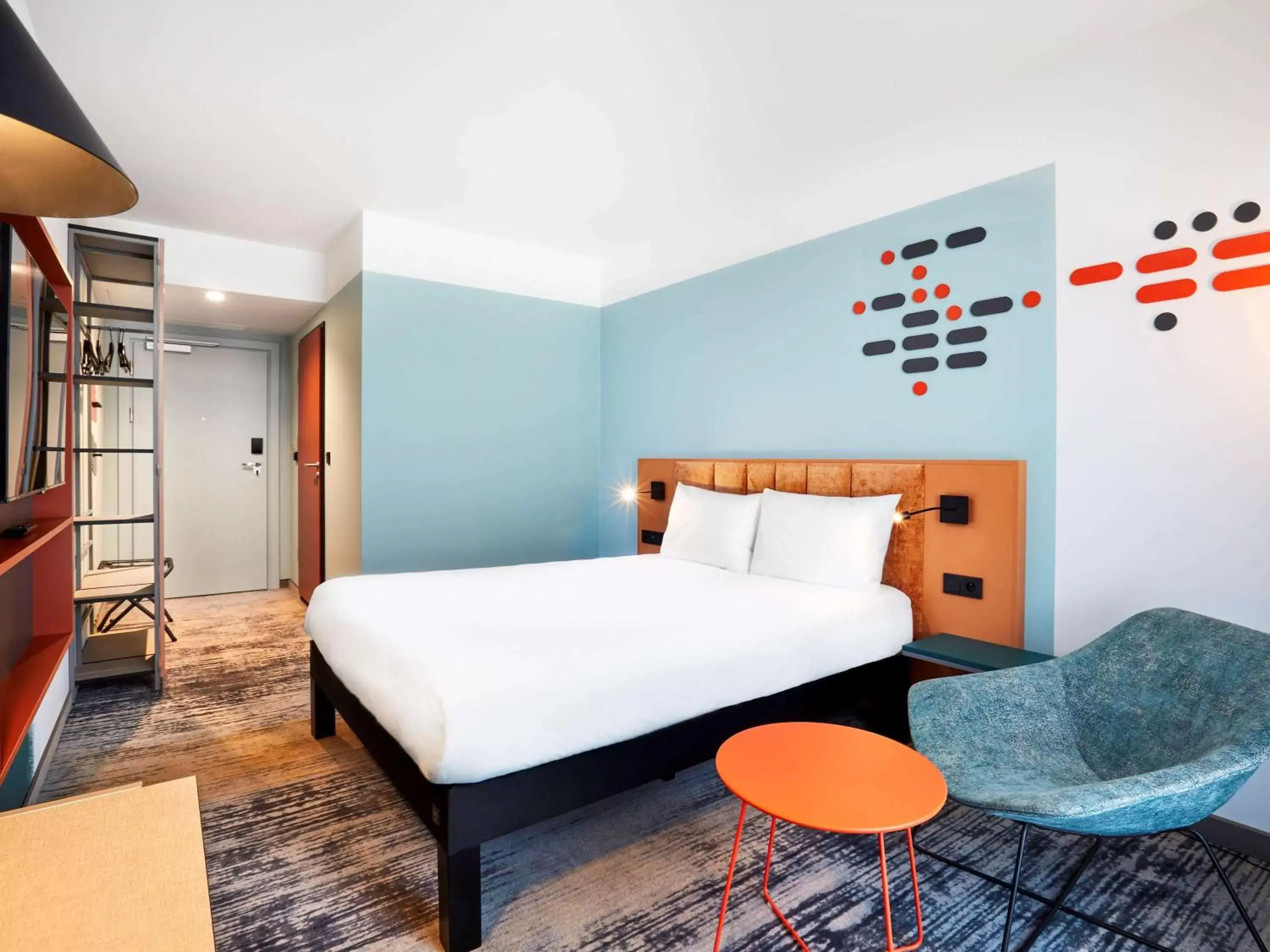Photo of the whole room, Bed in ibis Styles Kraków Centrum Photo of the whole room, Bed in ibis Styles Kraków Centrum