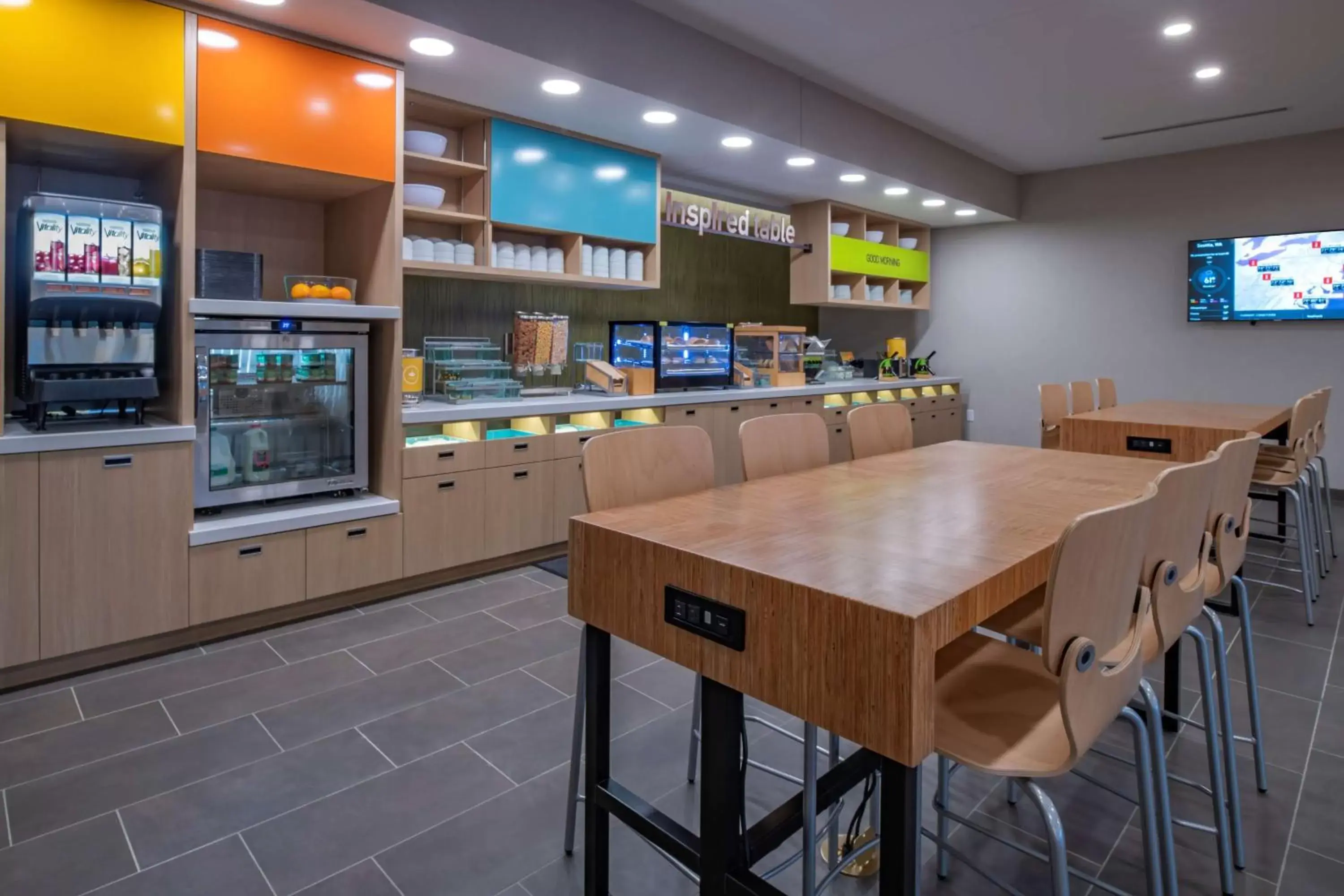 Breakfast, Restaurant/Places to Eat in Home2 Suites by Hilton Omaha I-80 at 72nd Street, NE