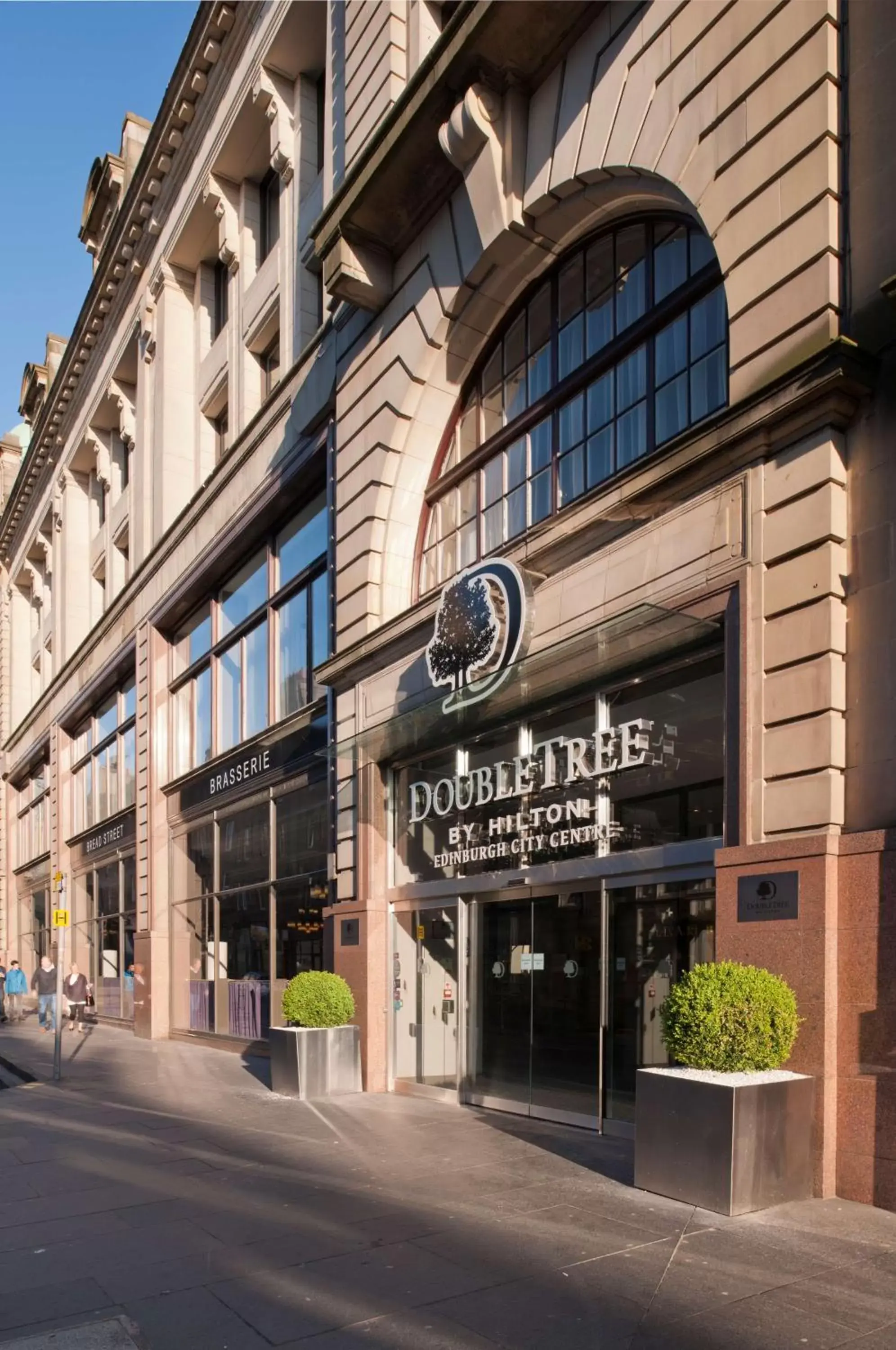 Property Building in Doubletree by Hilton Edinburgh City Centre