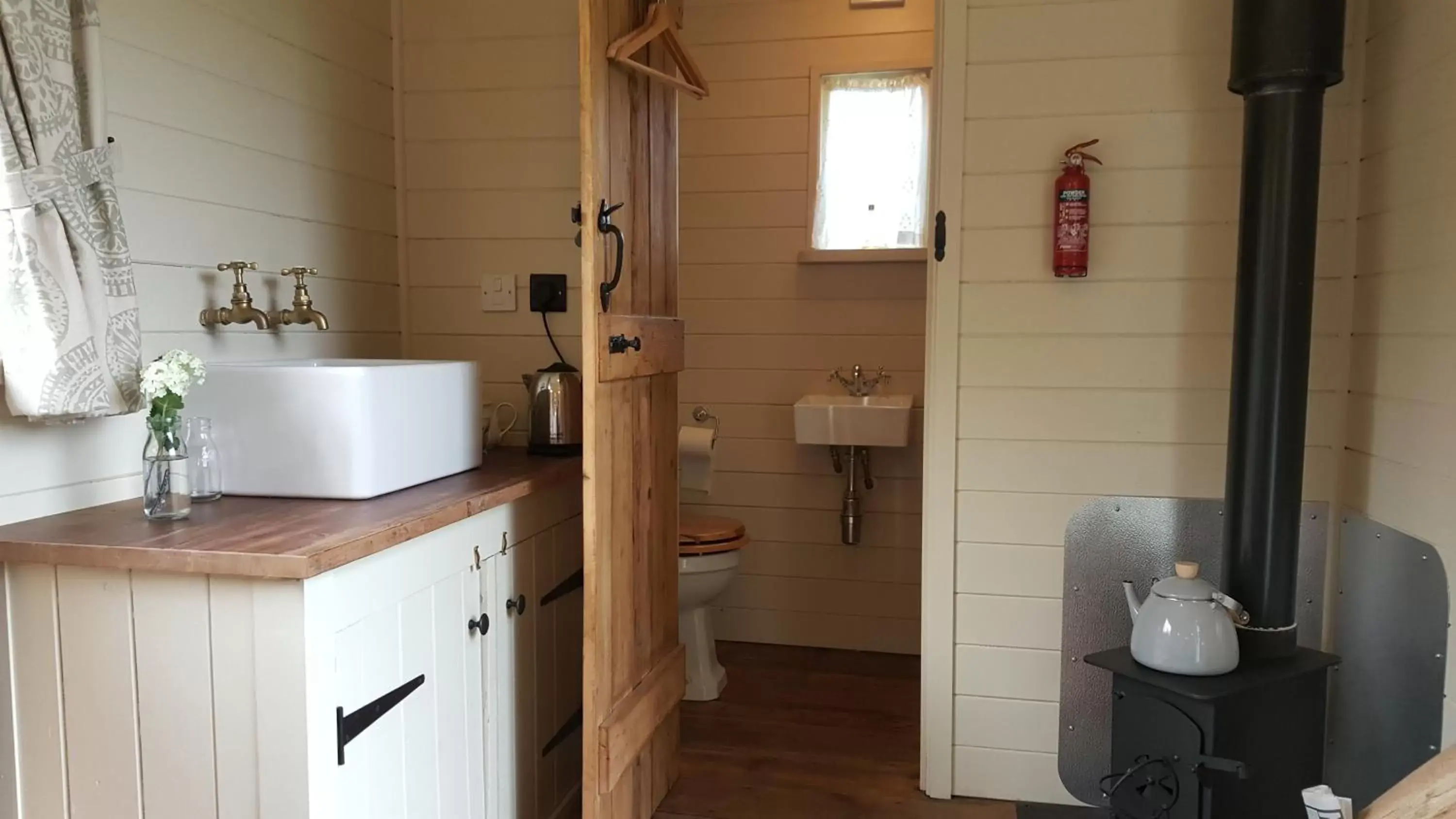 Shower, Bathroom in Wilderness B&B 3 Self Contained Rooms Nr Sissinghurst