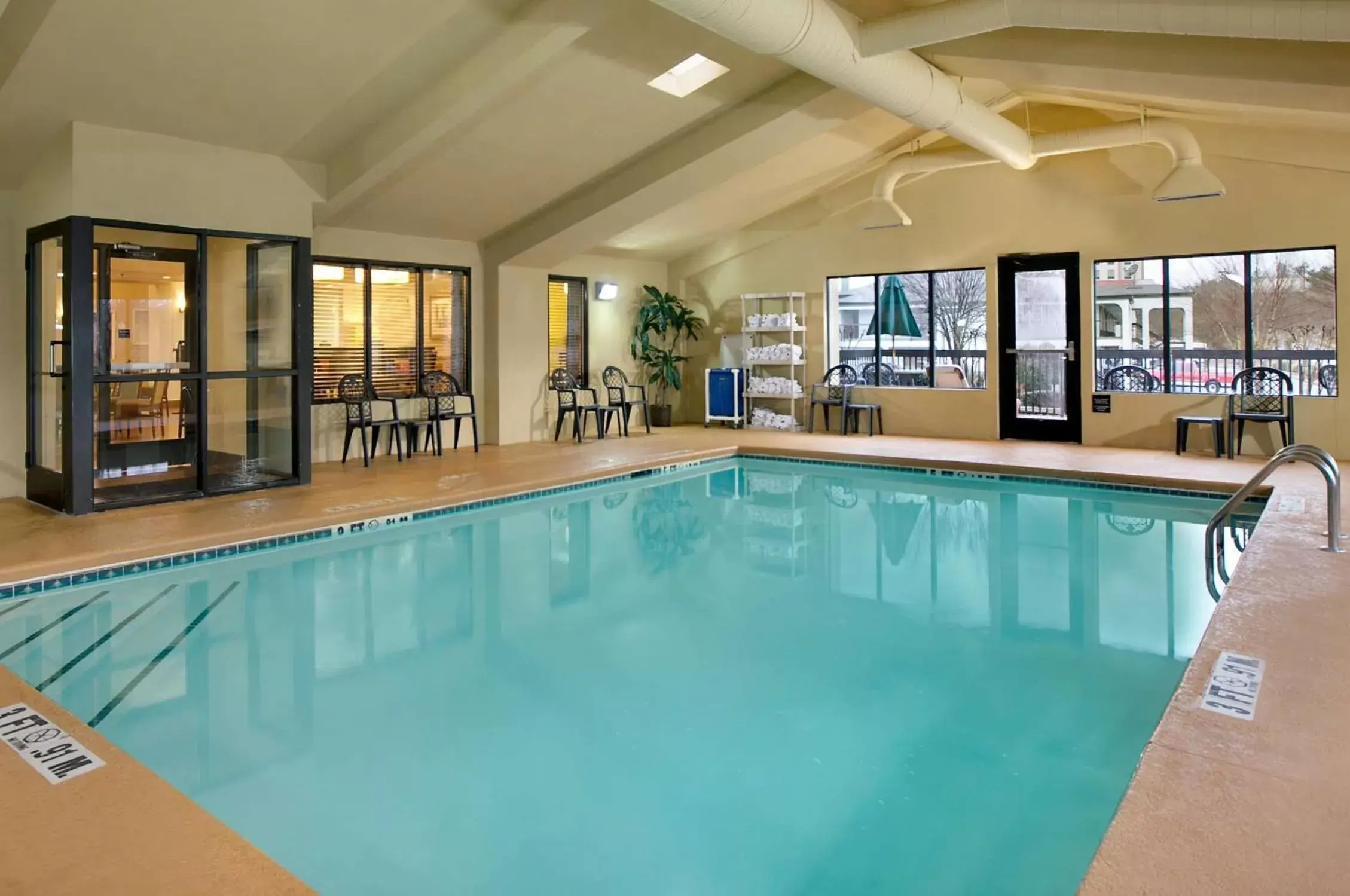 Pool view, Swimming Pool in Hampton Inn Atlanta-Stockbridge