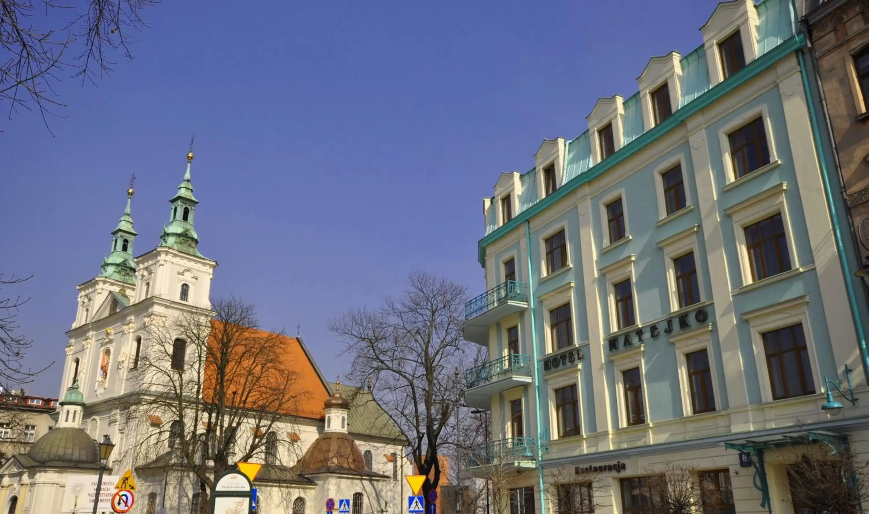 Property Building in Matejko Hotel