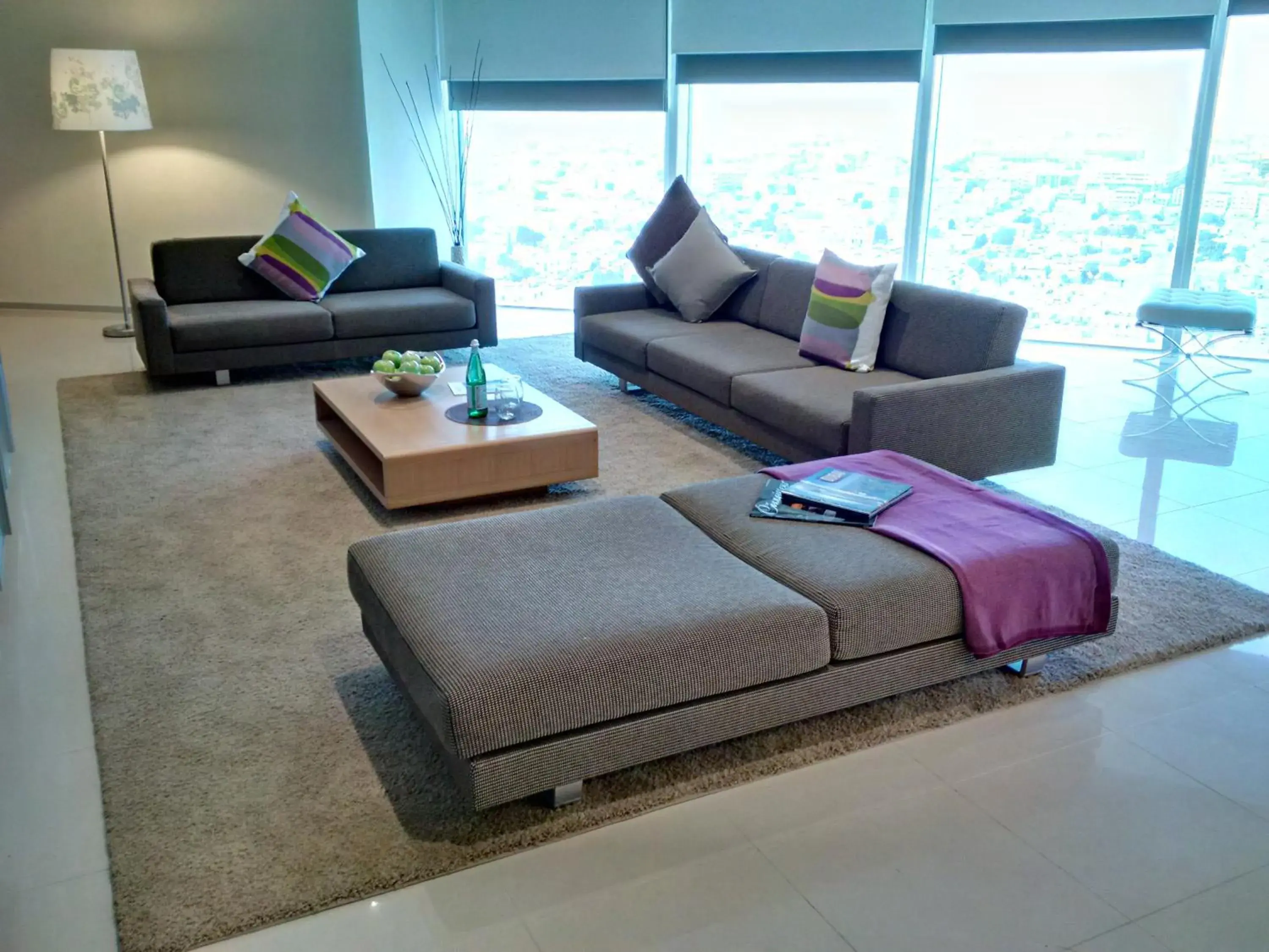 Living room, Seating Area in Ascott Park Place Dubai