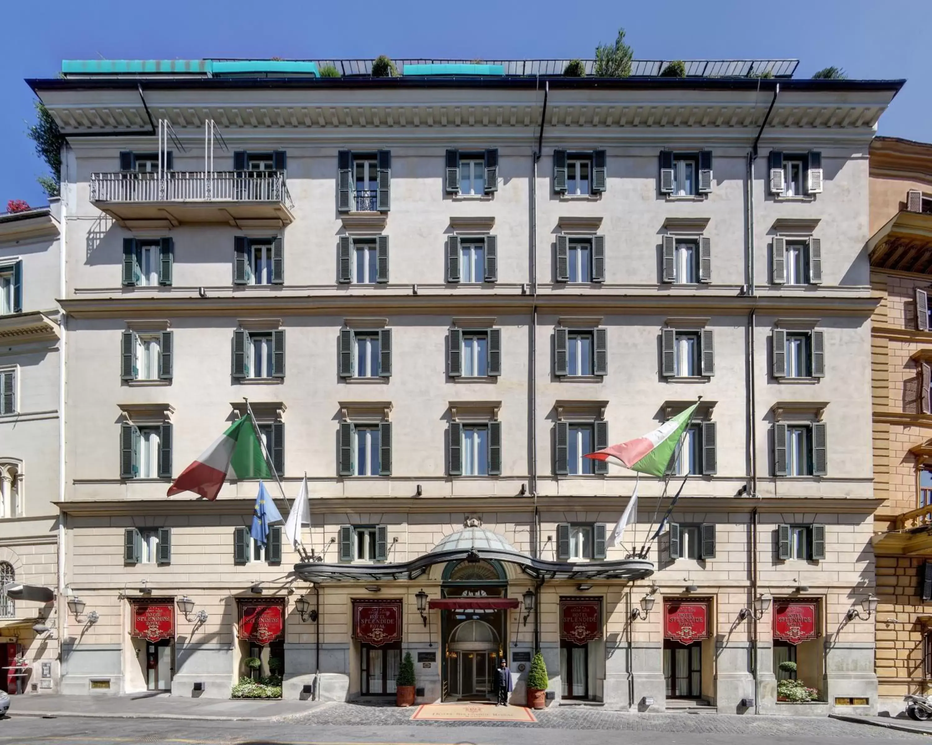 Facade/entrance, Property Building in Hotel Splendide Royal - The Leading Hotels of the World