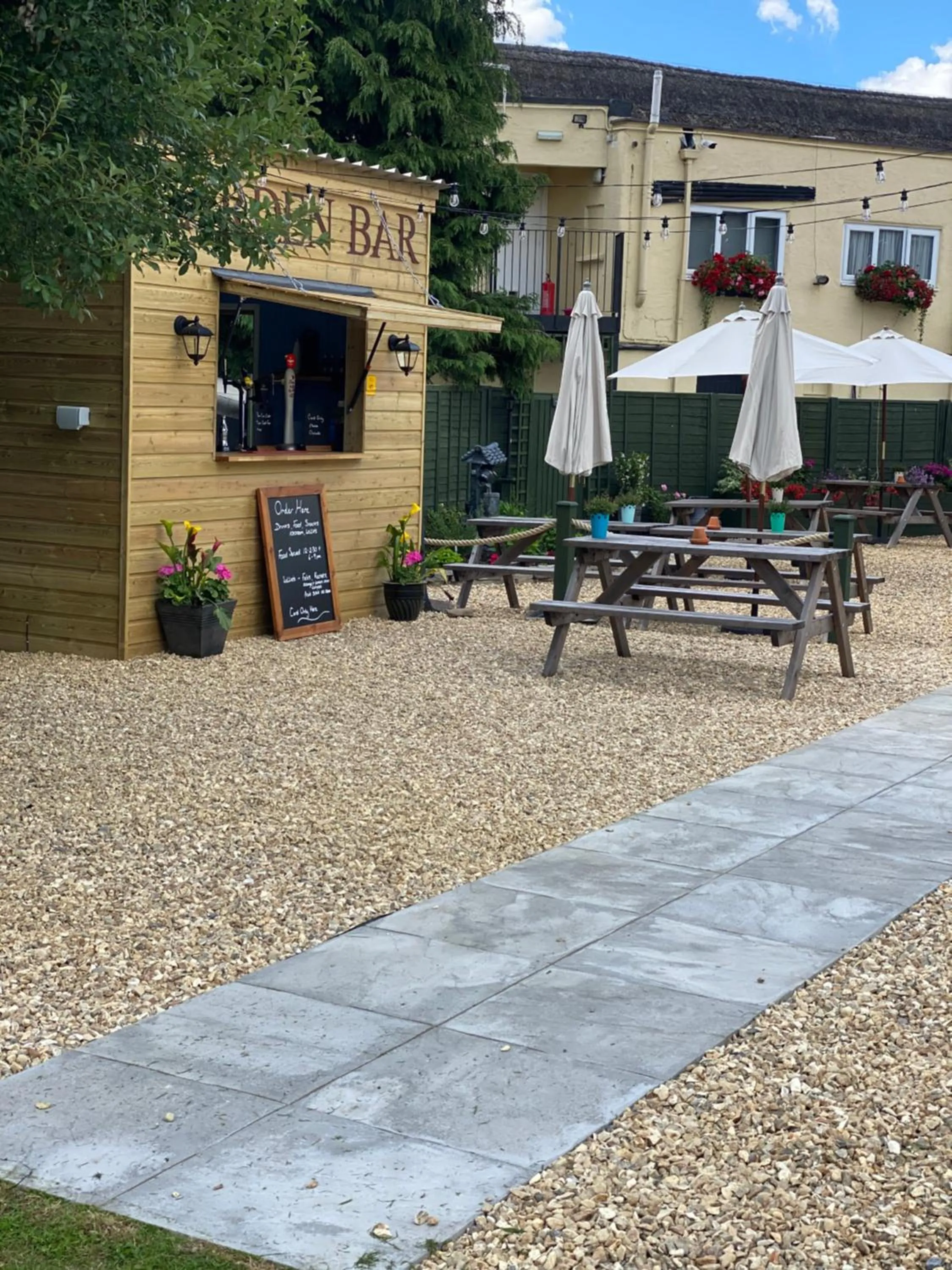 Property building in Greyhound Country Inn