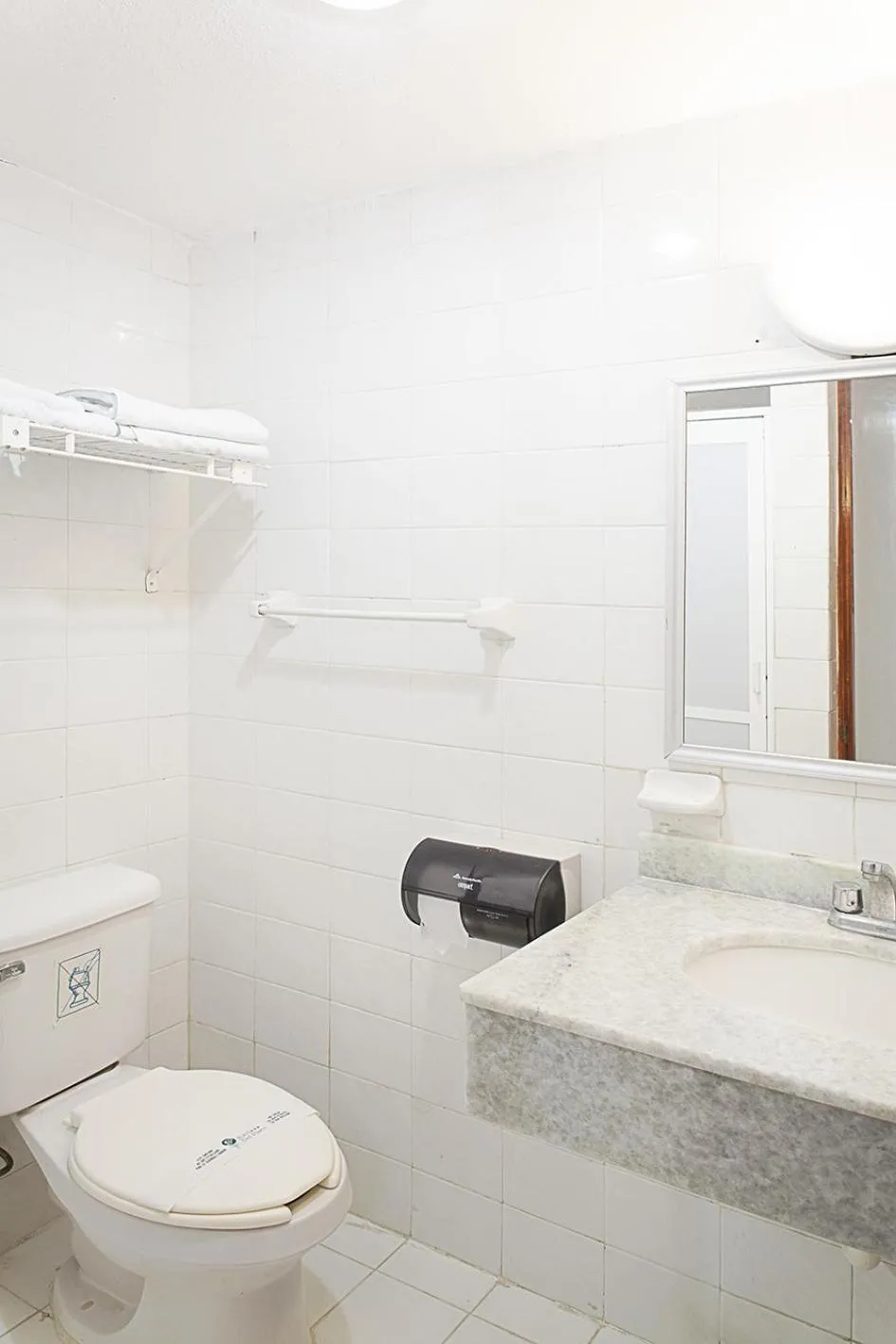 Toilet in Hotel del Paseo Campeche