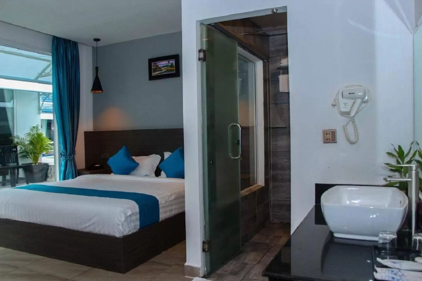 Bed in Good Time Boutique Hotel