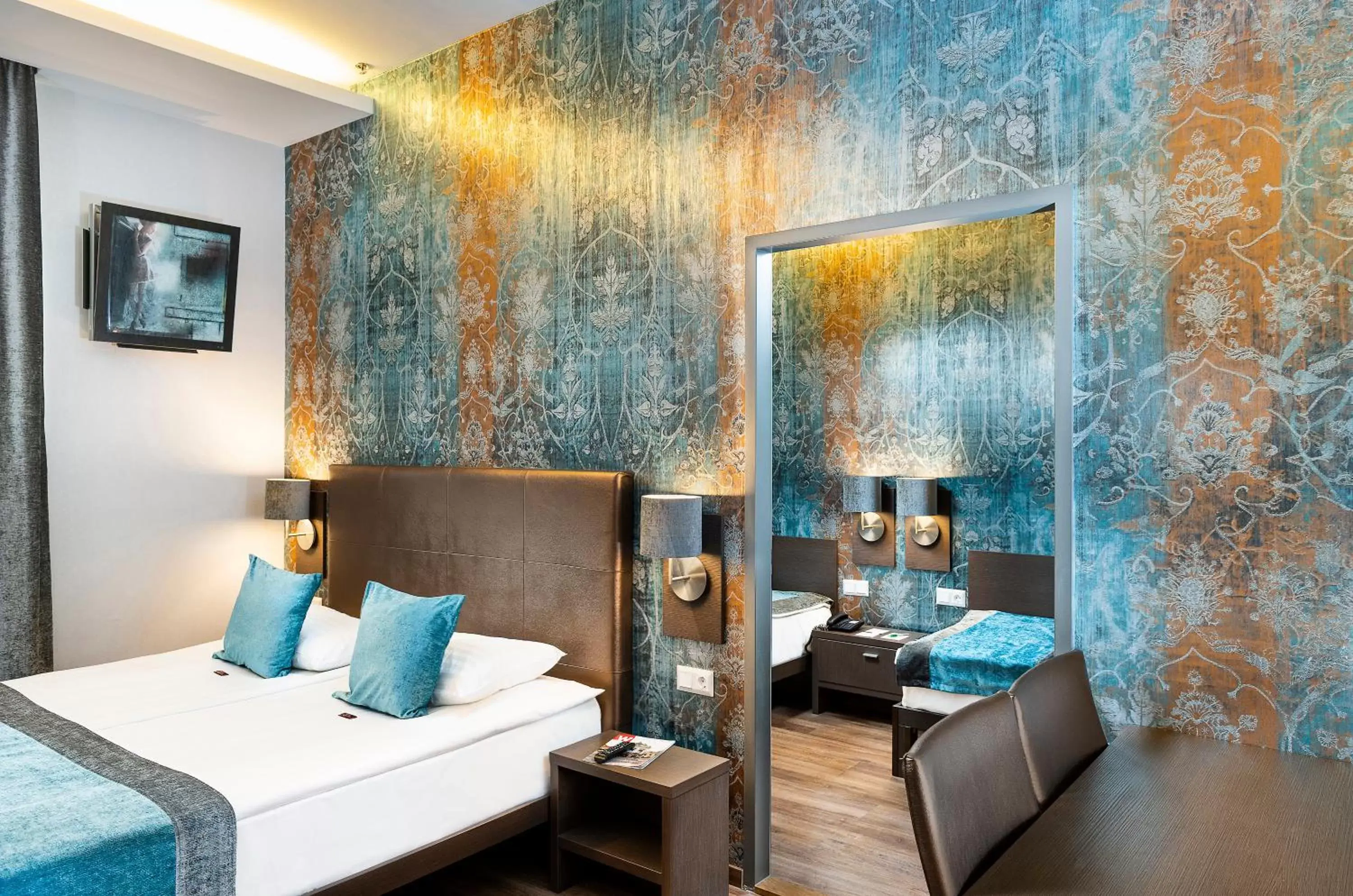 Photo of the whole room, Bed in Opera Garden Hotel & Apartments Photo of the whole room, Bed in Opera Garden Hotel & Apartments