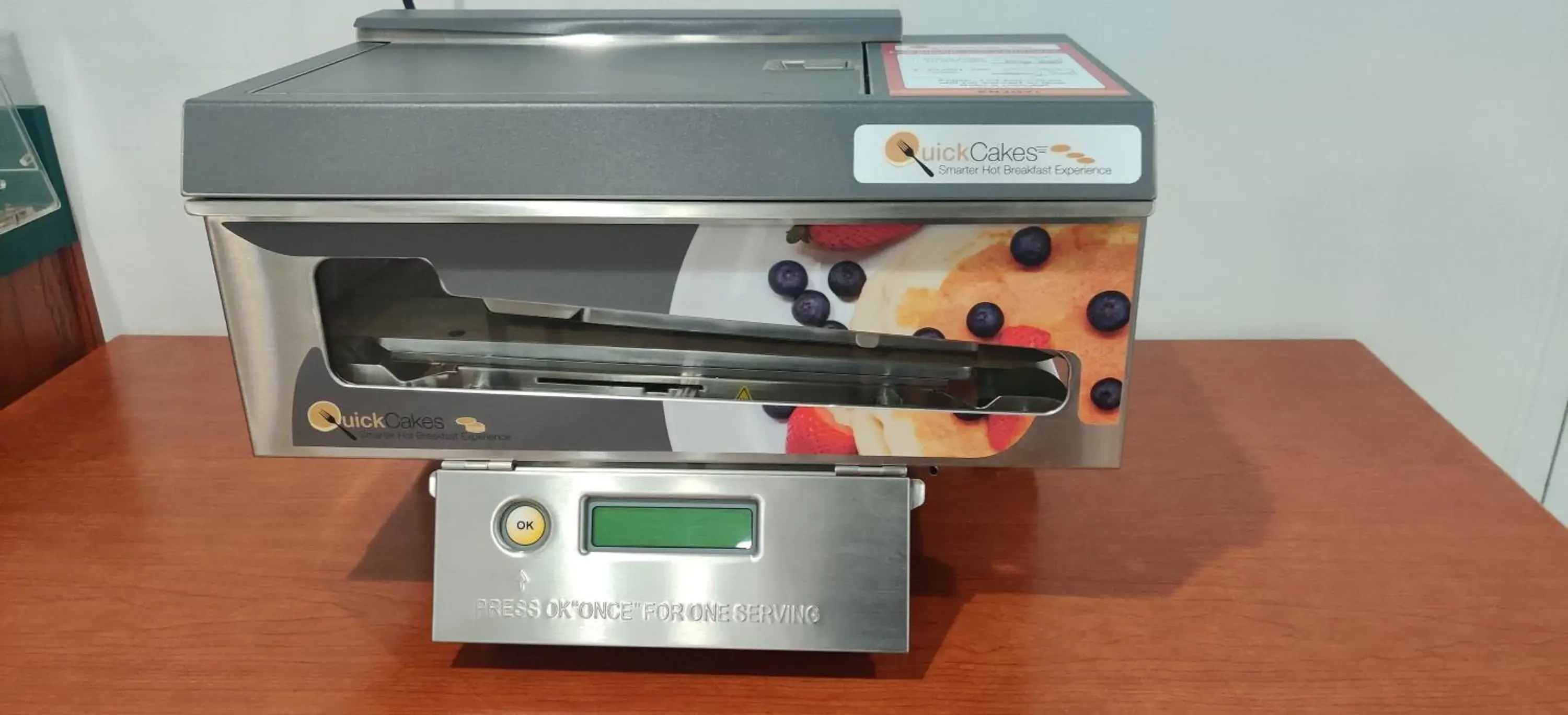 Continental breakfast in Cedar Cove Continental breakfast in Cedar Cove