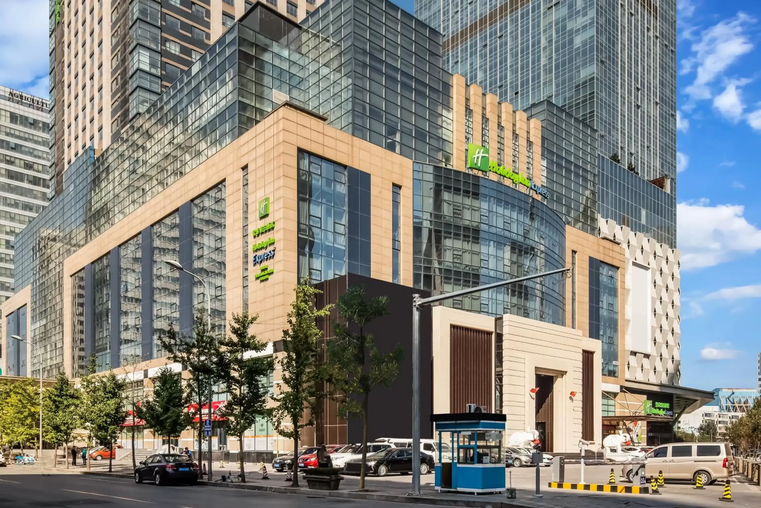 Property Building in Holiday Inn Express Shenyang North Station, an IHG Hotel