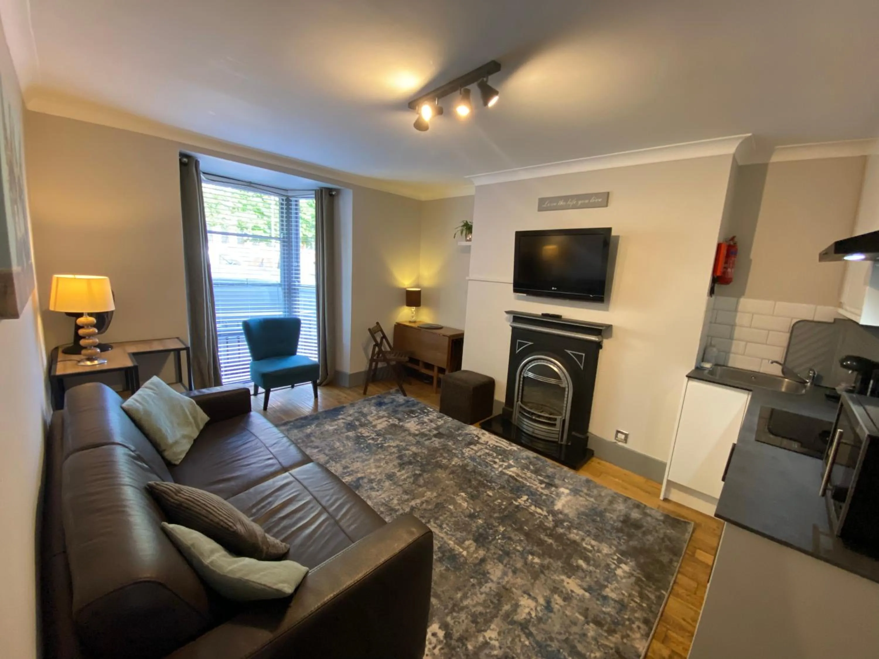 Bedroom in EI8HT Brighton Guest Accommodation