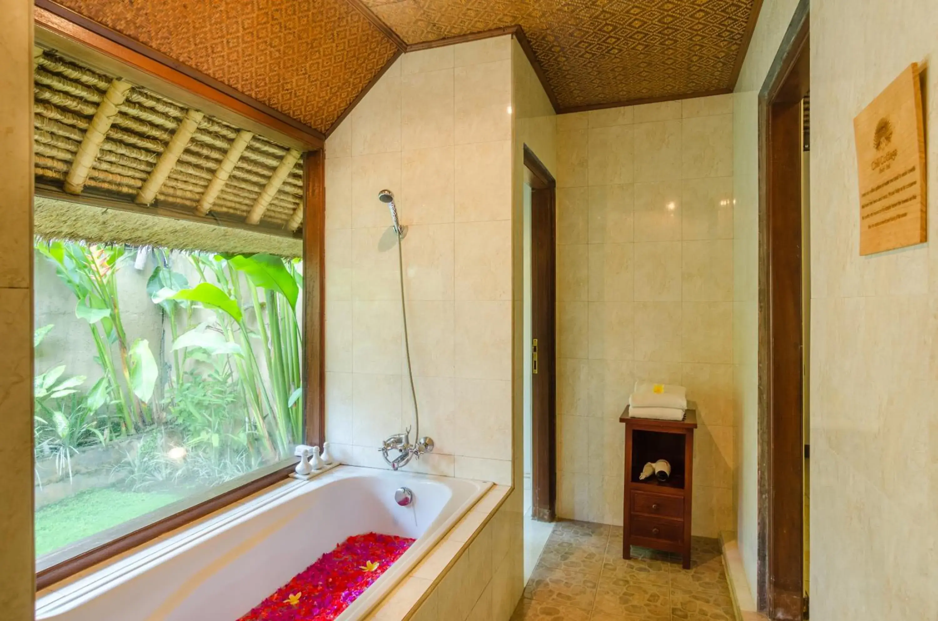 Bathroom in Chili Ubud Cottage