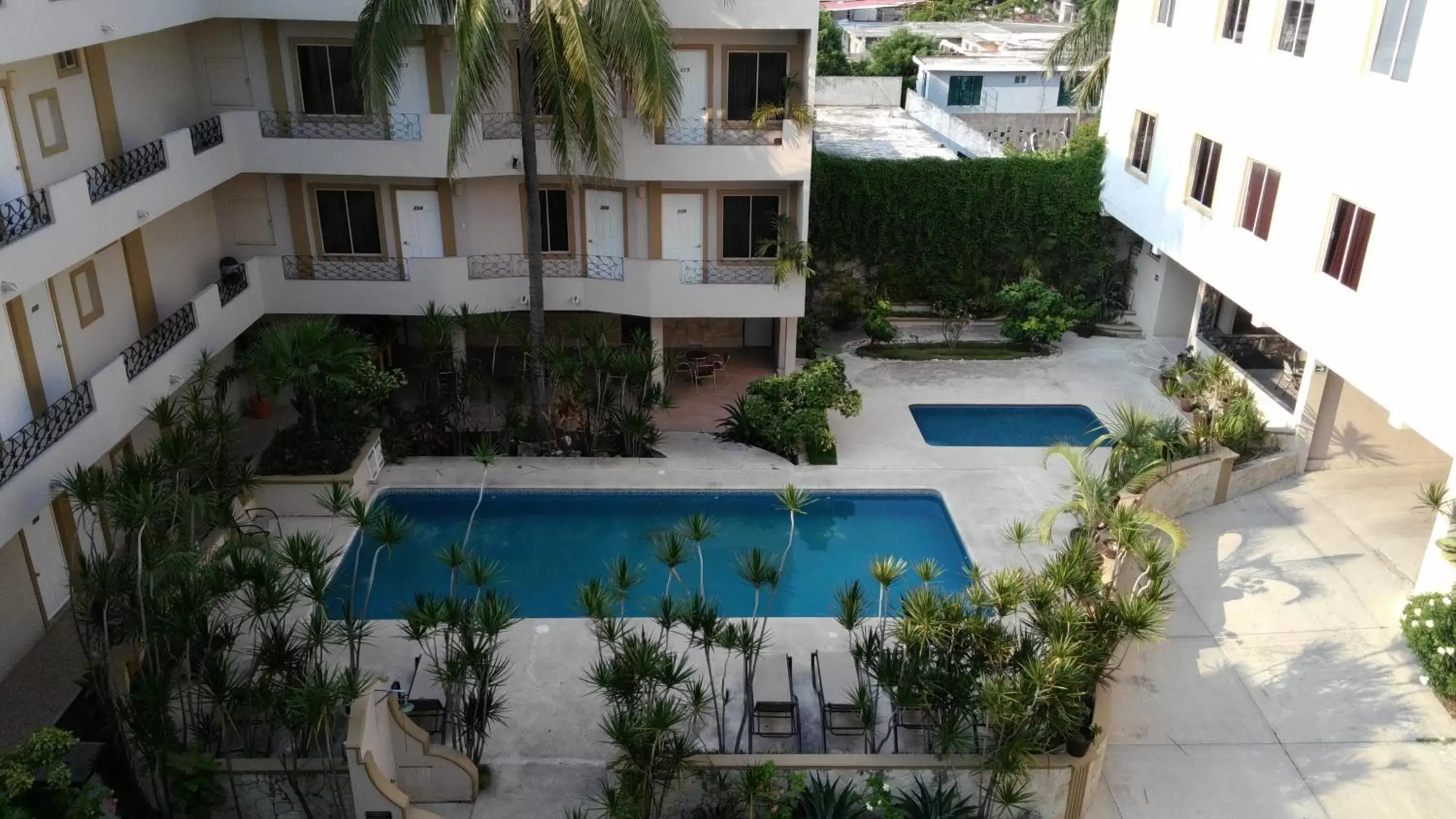 Swimming pool, Pool View in Hotel Mediterraneo