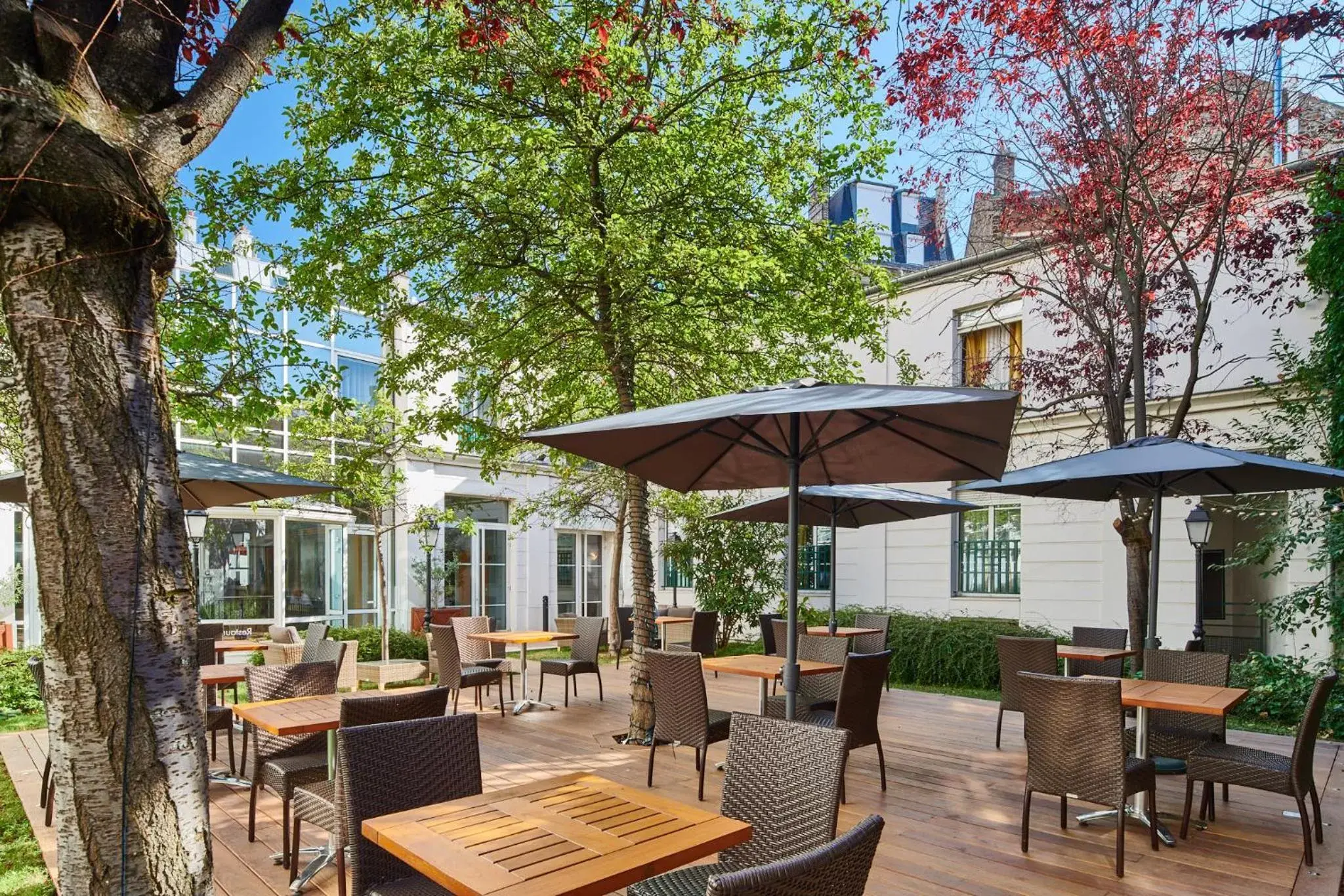 Garden view, Restaurant/Places to Eat in Hotel Vacances Bleues Villa Modigliani